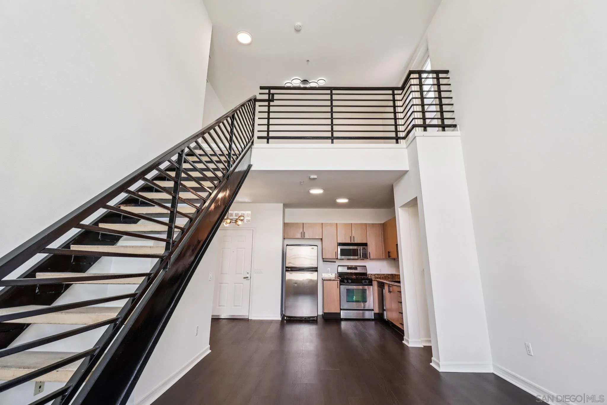 https://cdn.realtyfeed.com/cdn/127/250036924/3152acebfefd536b4b6367774a347564.webp