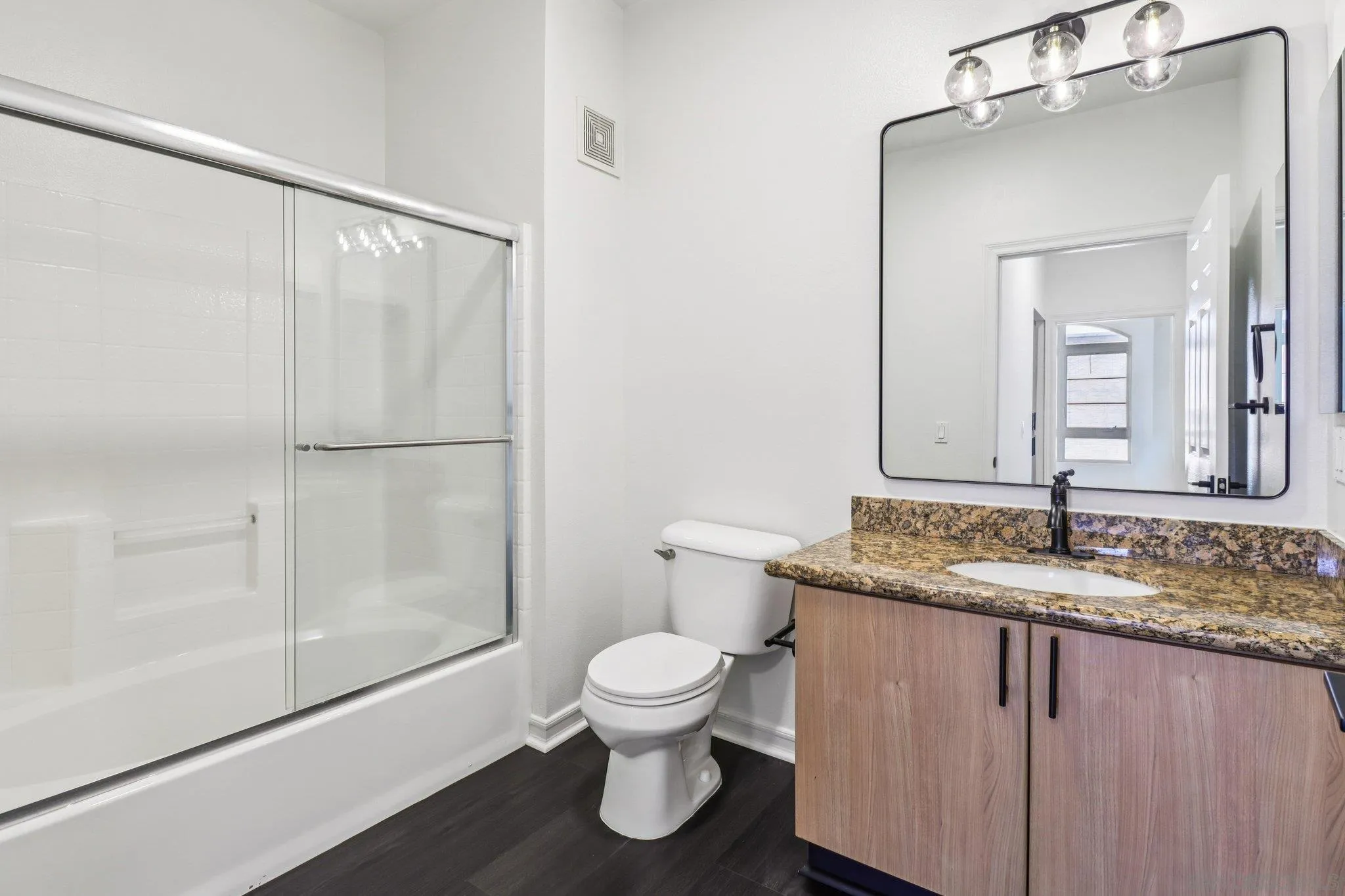 https://cdn.realtyfeed.com/cdn/127/250036924/c141053e0e9cc506fcc657b5993019bf.webp