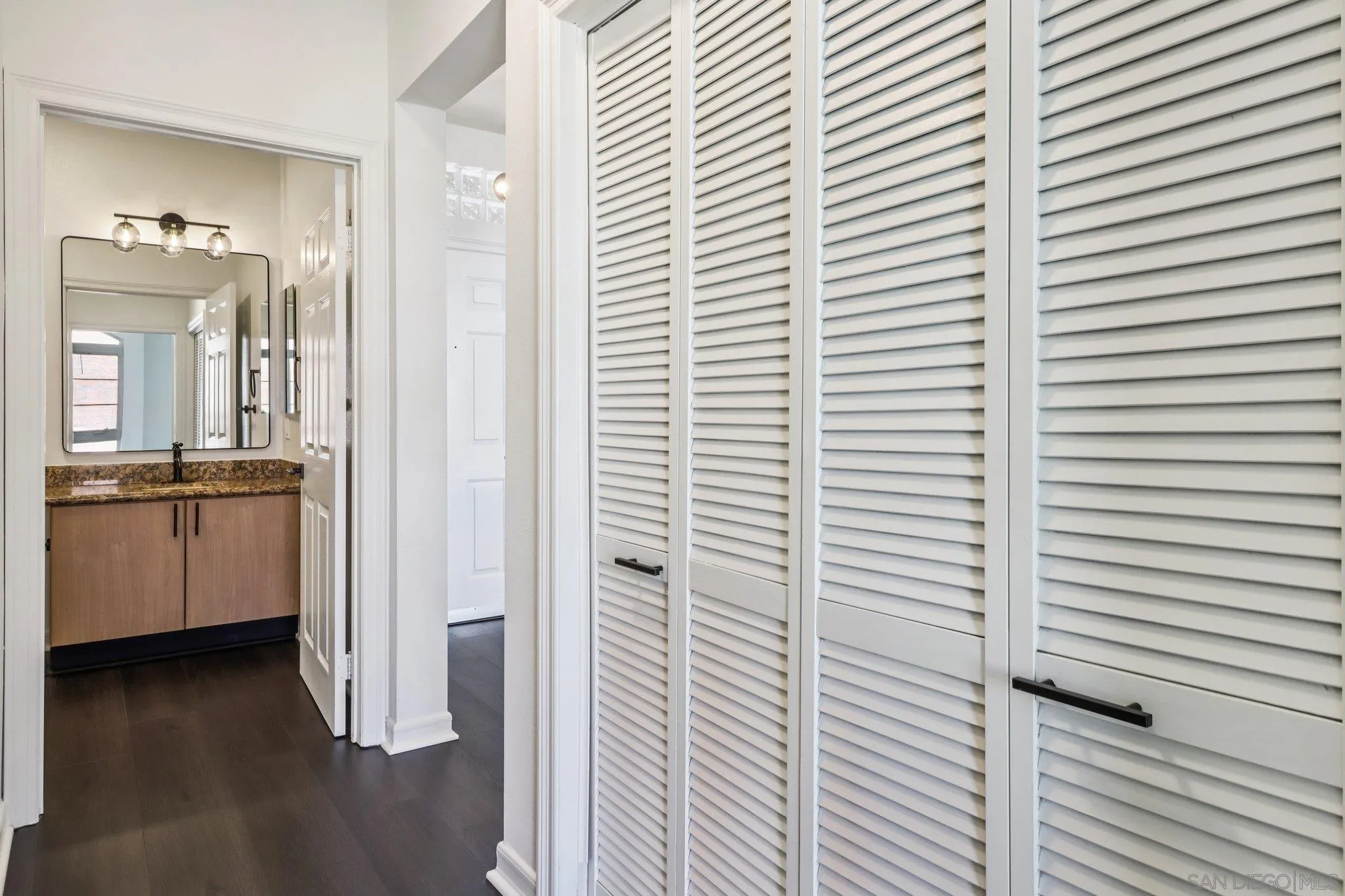 https://cdn.realtyfeed.com/cdn/127/250036924/e02252cb7dd578b2f12798ec459dec02.webp