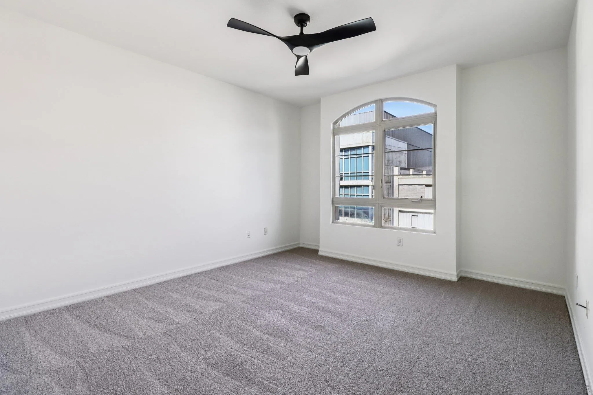 https://cdn.realtyfeed.com/cdn/127/250036924/e26455484e2750fbaa4271033061f30a.webp