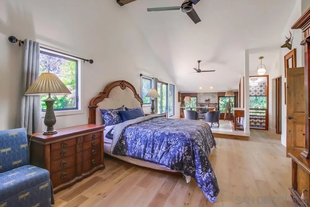 https://cdn.realtyfeed.com/cdn/127/250036930/56a3a05192d6ce4ed23a7a4547de422f.webp