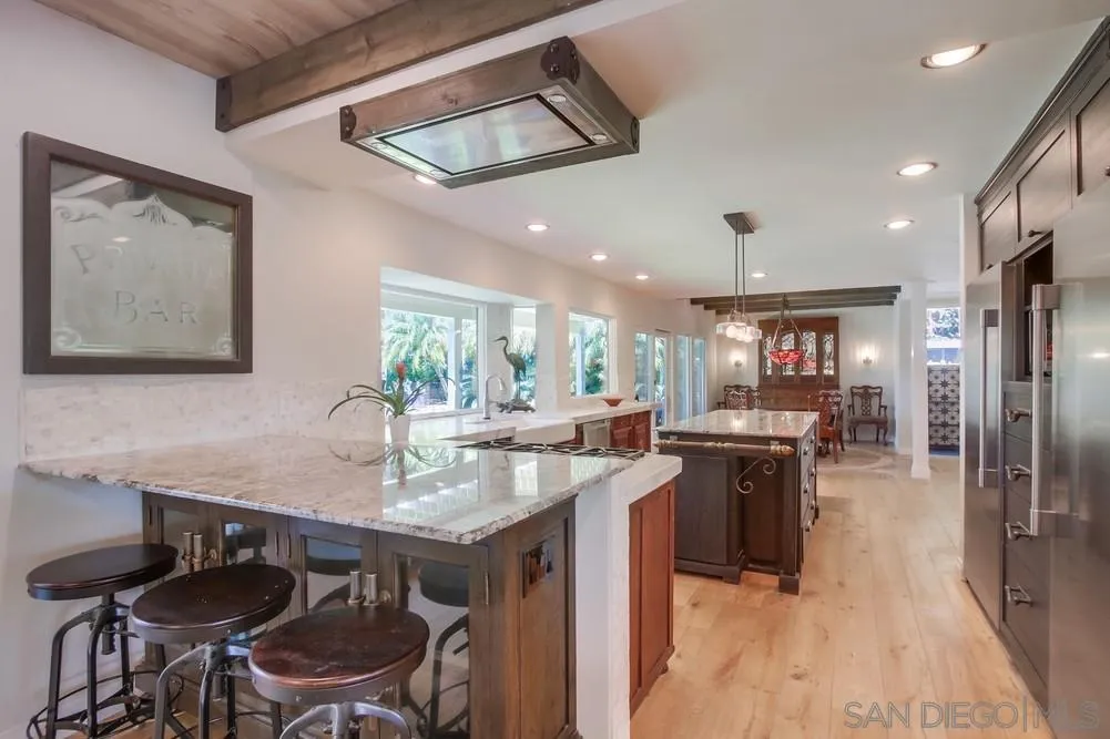https://cdn.realtyfeed.com/cdn/127/250036930/74afa347b5f95d8eb1d167d8bac0b986.webp
