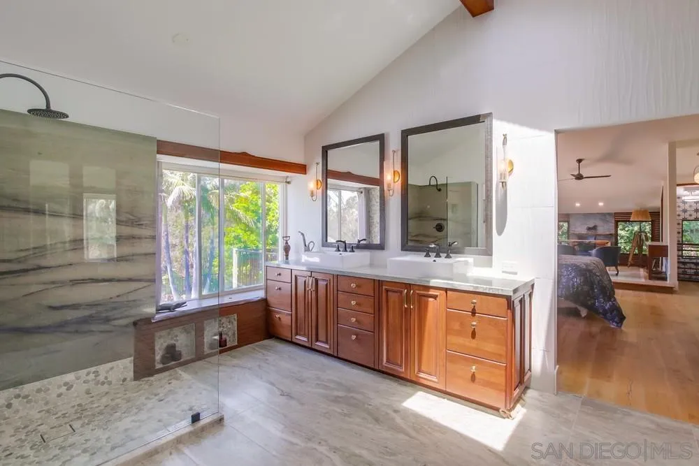 https://cdn.realtyfeed.com/cdn/127/250036930/da05ab1bd9982f6bc5827d0405777a81.webp