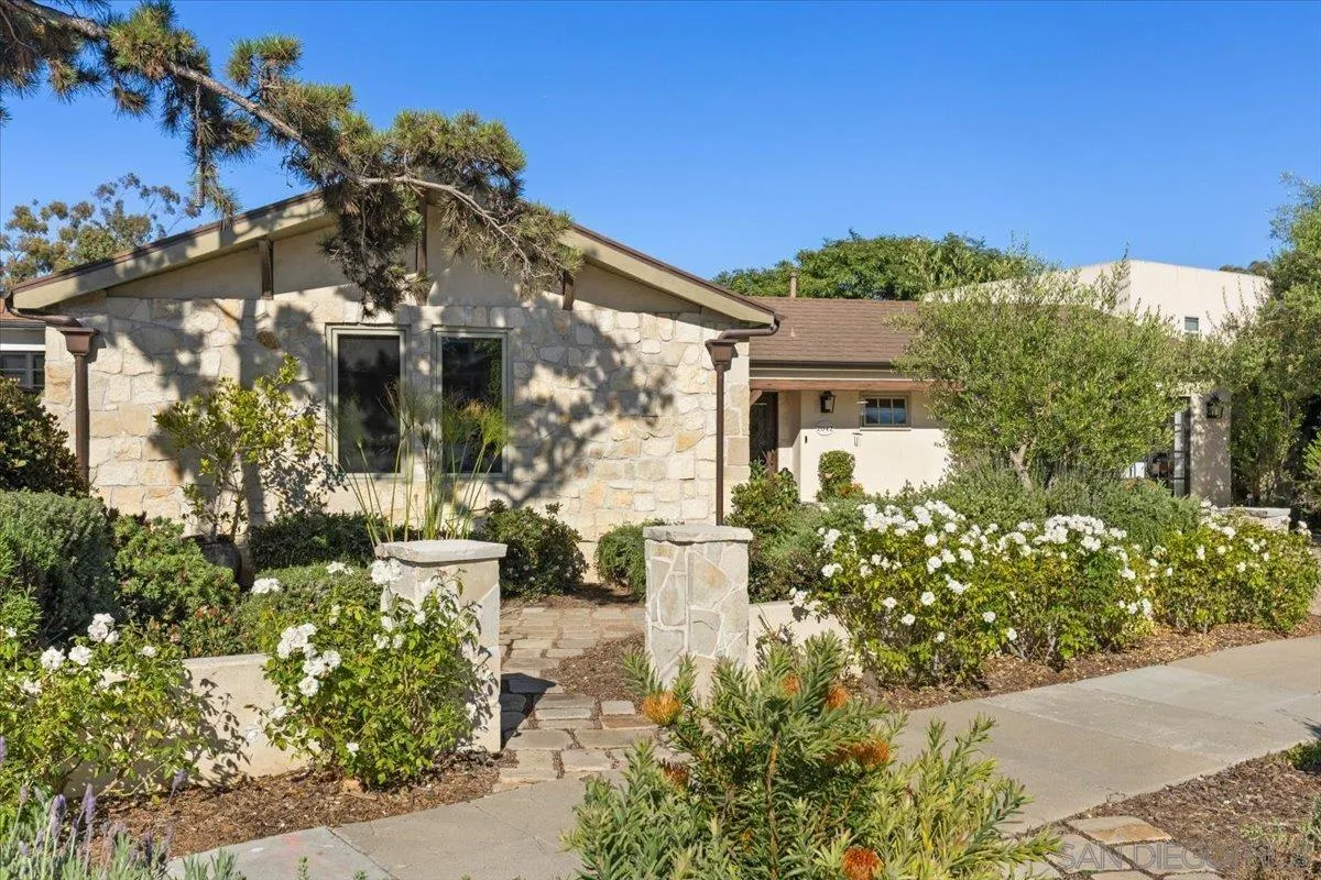 https://cdn.realtyfeed.com/cdn/127/250036932/1bfe2df4cc596aff4601c107a7e731e1.webp
