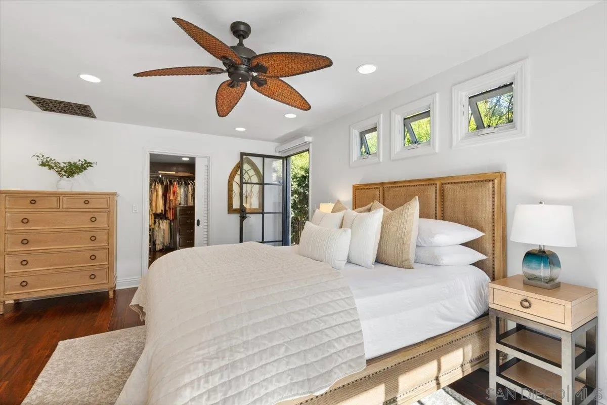 https://cdn.realtyfeed.com/cdn/127/250036932/4b5a36f381a30c89443bf4448dcf00b0.webp