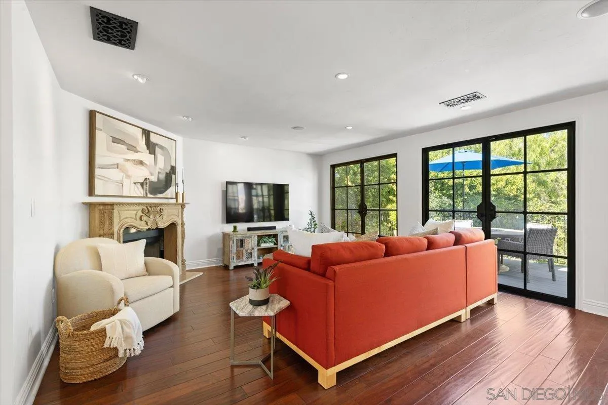 https://cdn.realtyfeed.com/cdn/127/250036932/be4adb2af112f9b0315634d3fa4bfcd2.webp