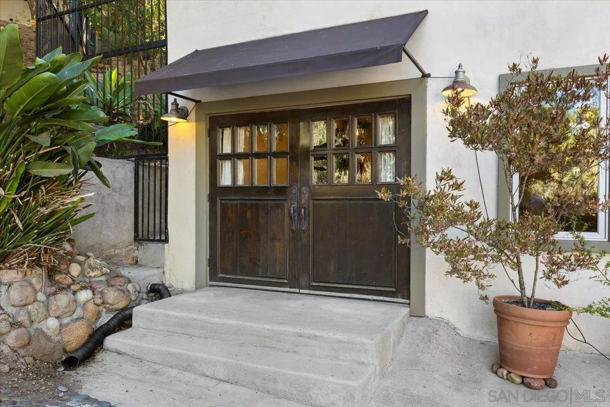 https://cdn.realtyfeed.com/cdn/127/250036932/f2ac65e6baab0c4bac87531407a51e7d.webp