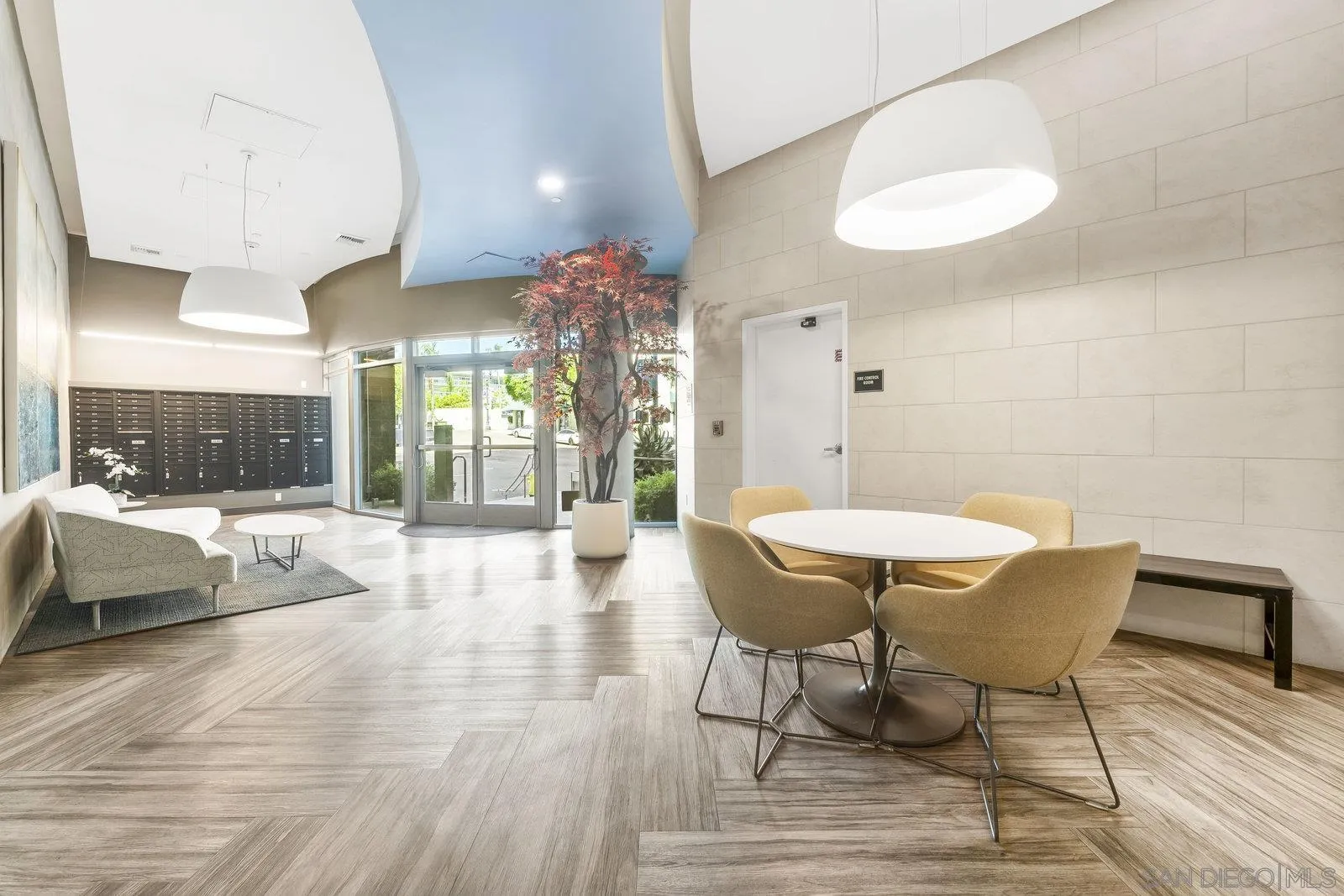 https://cdn.realtyfeed.com/cdn/127/250036933/1507d7e49eb2bc874bd2ea9d29fb2ddd.webp