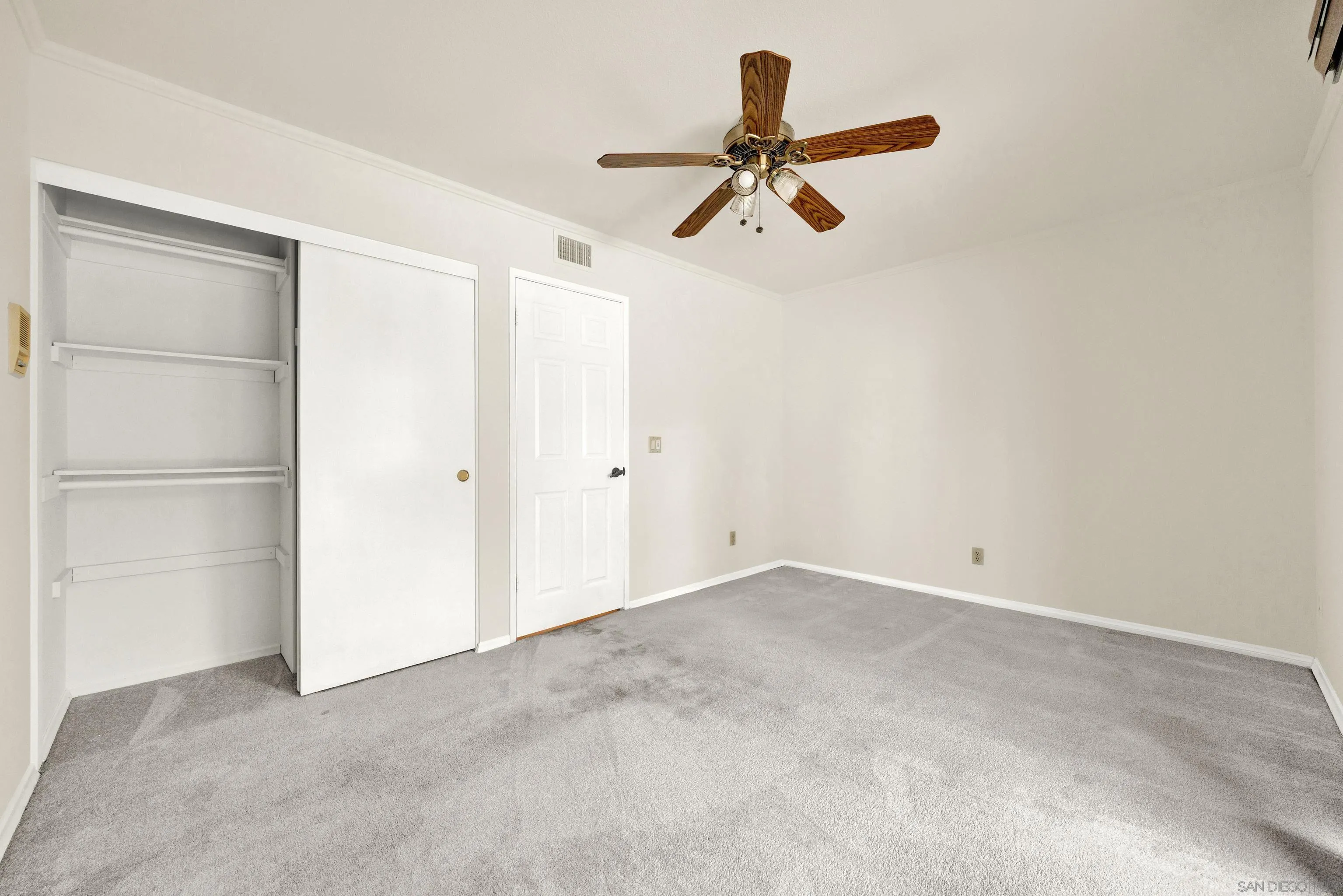 https://cdn.realtyfeed.com/cdn/127/250036935/5a36a99ece181d2be353e38e253b73e8.webp