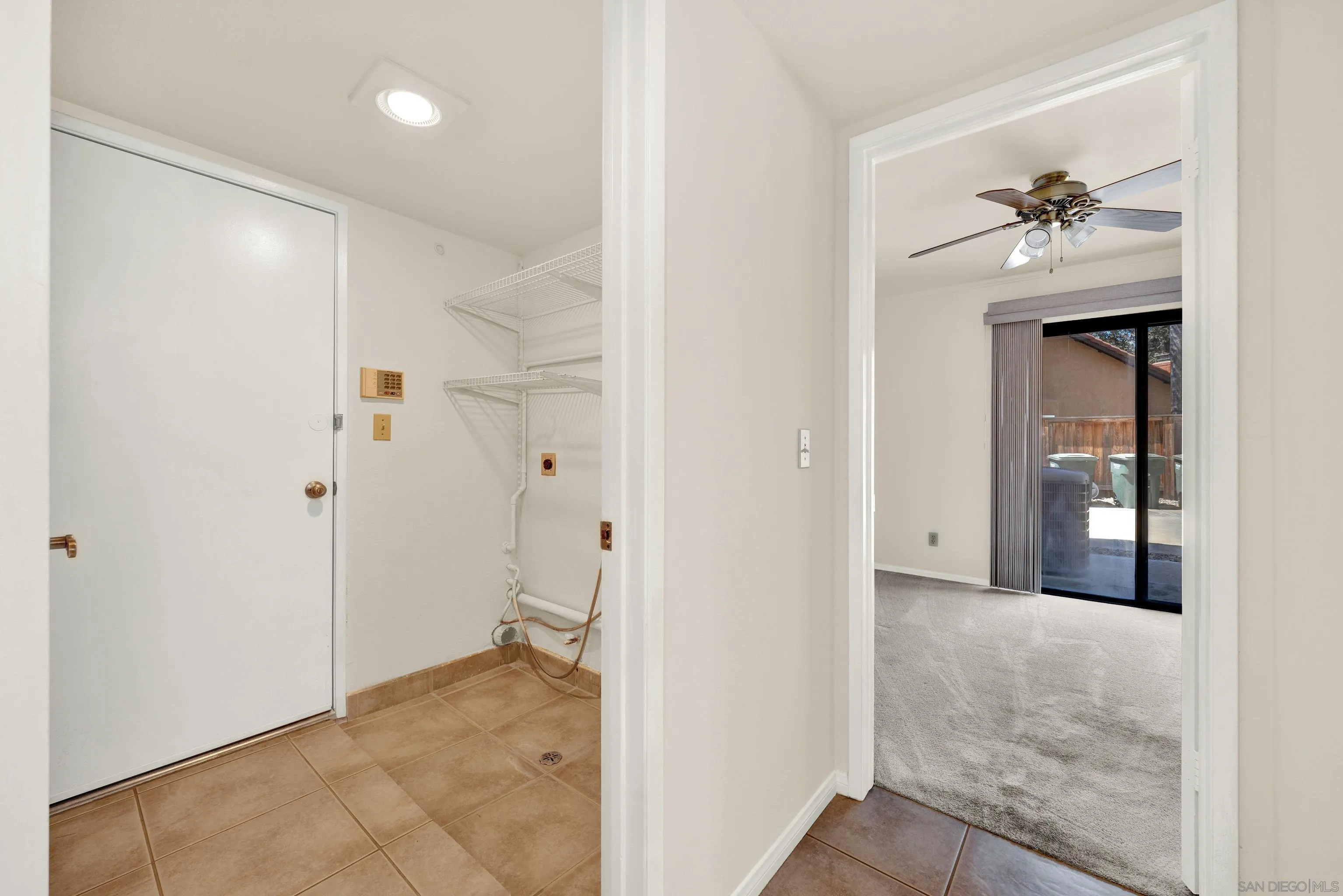 https://cdn.realtyfeed.com/cdn/127/250036935/c406f4406c6b135bc0447e1954a46816.webp
