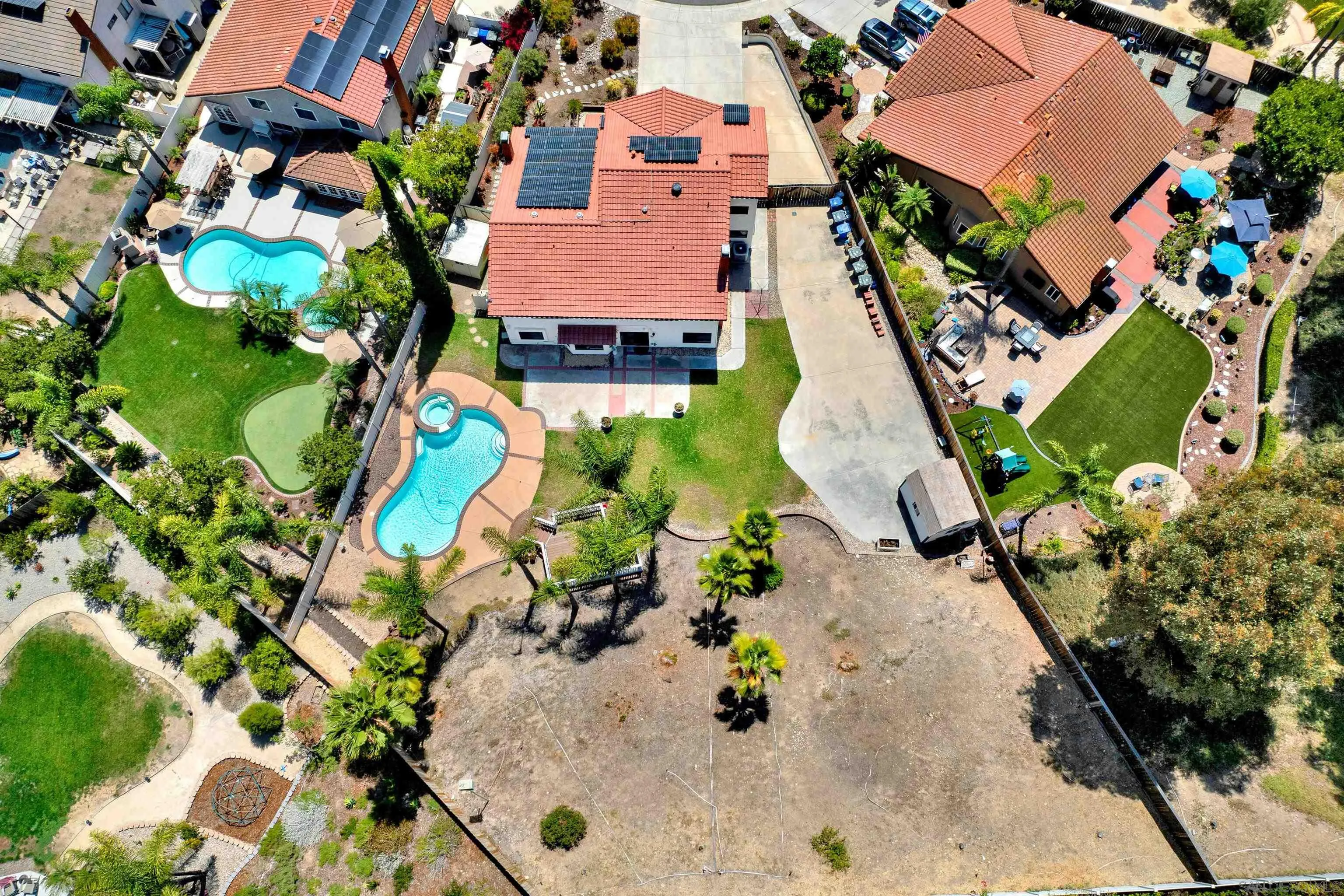 https://cdn.realtyfeed.com/cdn/127/250036935/ed758d4179b02803422817db7e142012.webp