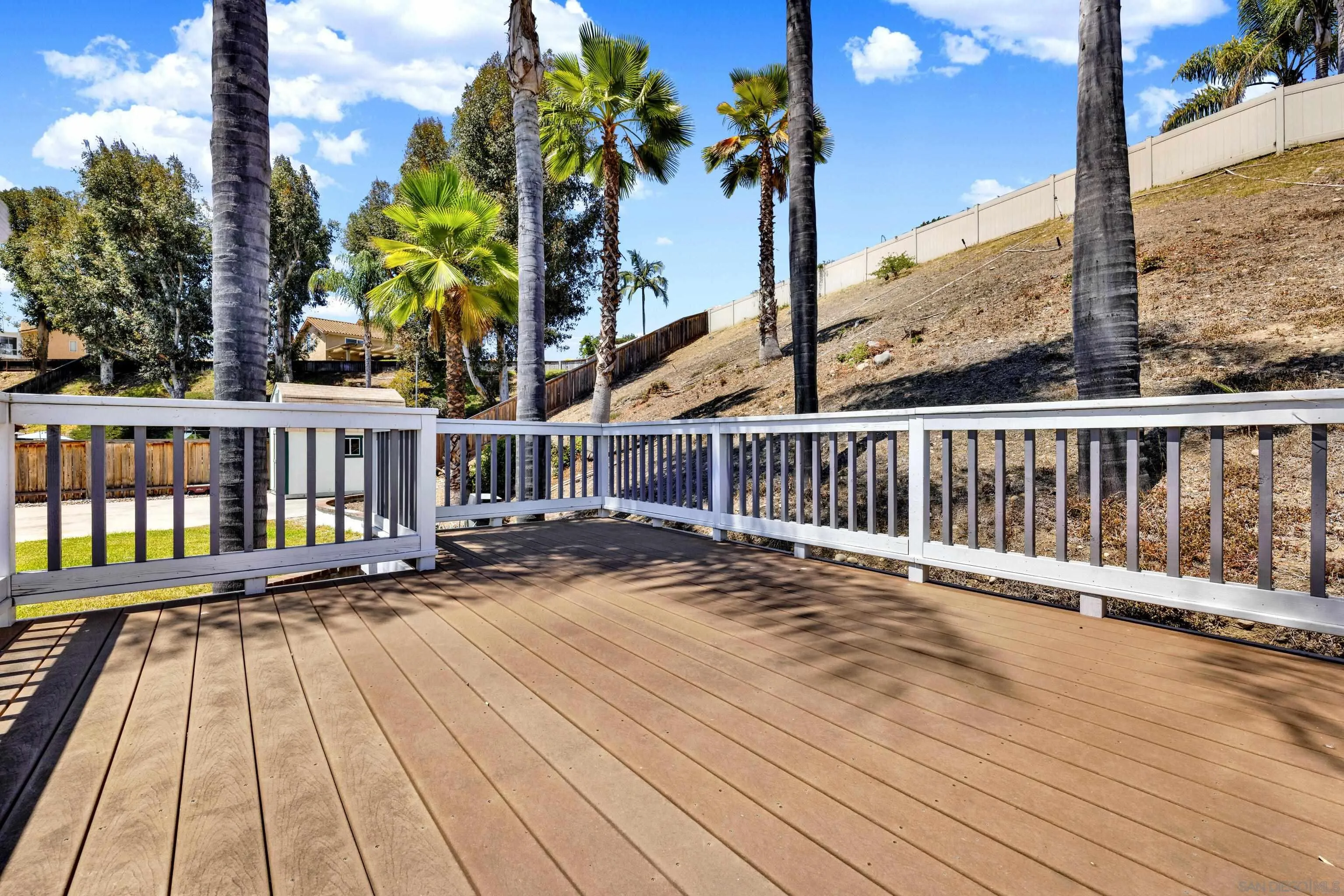 https://cdn.realtyfeed.com/cdn/127/250036935/efa79545ea4a4834bfed1f42231fd6d4.webp