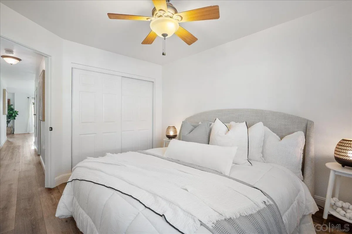 https://cdn.realtyfeed.com/cdn/127/250036937/1d3ae24f689a68b982505c64ca229b88.webp
