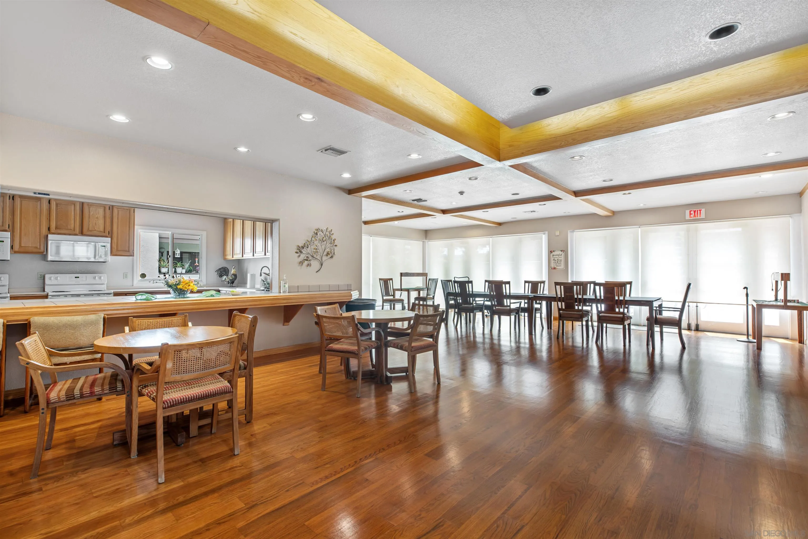 https://cdn.realtyfeed.com/cdn/127/250036938/42f0a819ac8dae16b20ed58f4a40ea36.webp