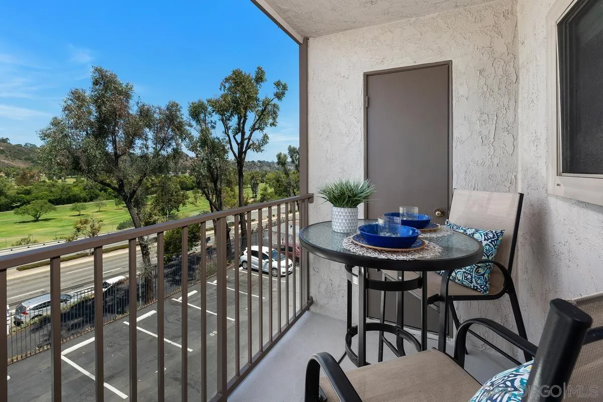 https://cdn.realtyfeed.com/cdn/127/250036940/886dc548c90102d688eed6aed3657b3b.webp