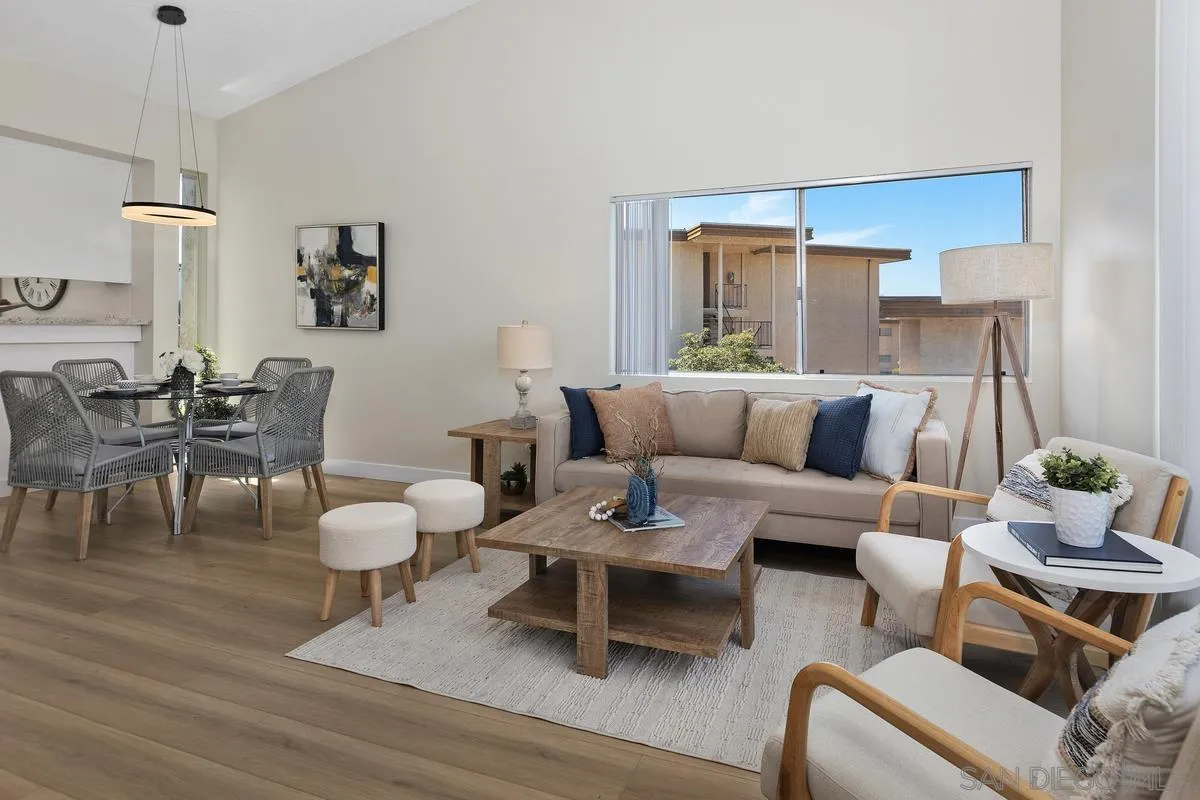 https://cdn.realtyfeed.com/cdn/127/250036940/c149715cebfadc103973f5b1a234b7ee.webp