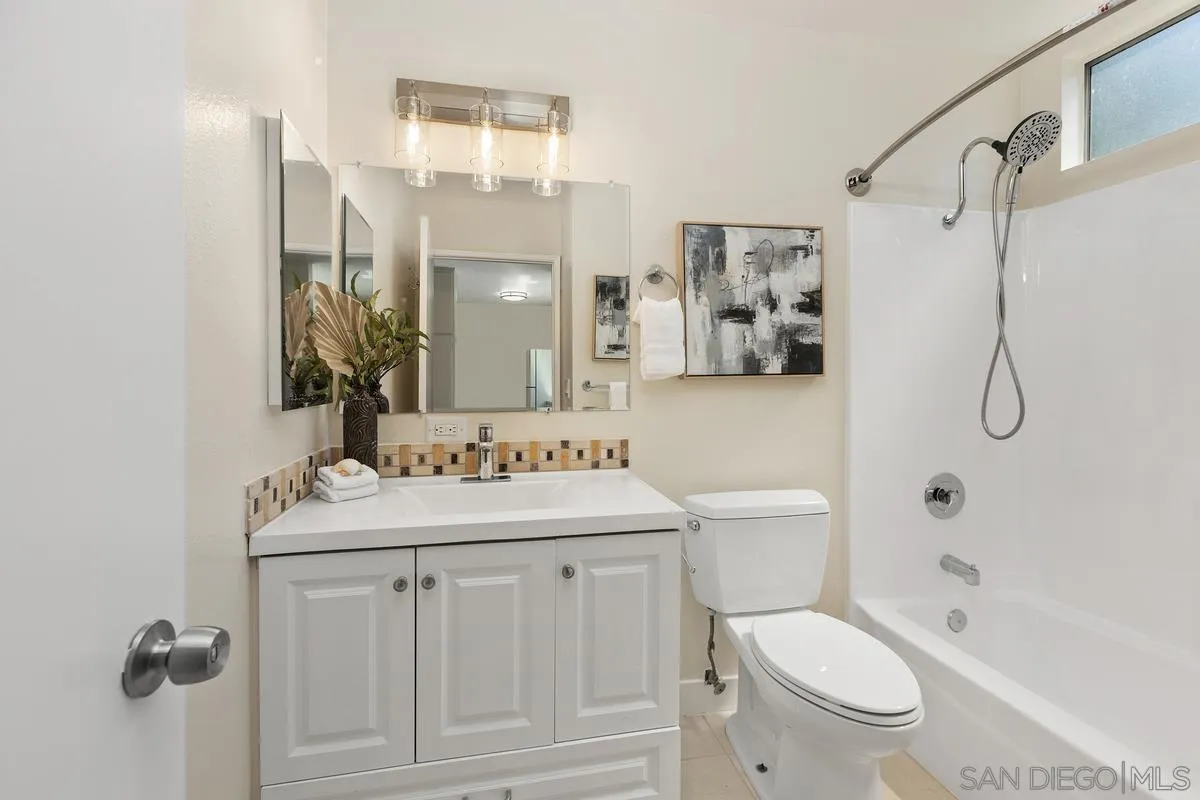 https://cdn.realtyfeed.com/cdn/127/250036940/cd781d145314ddf932acfb992b90d590.webp