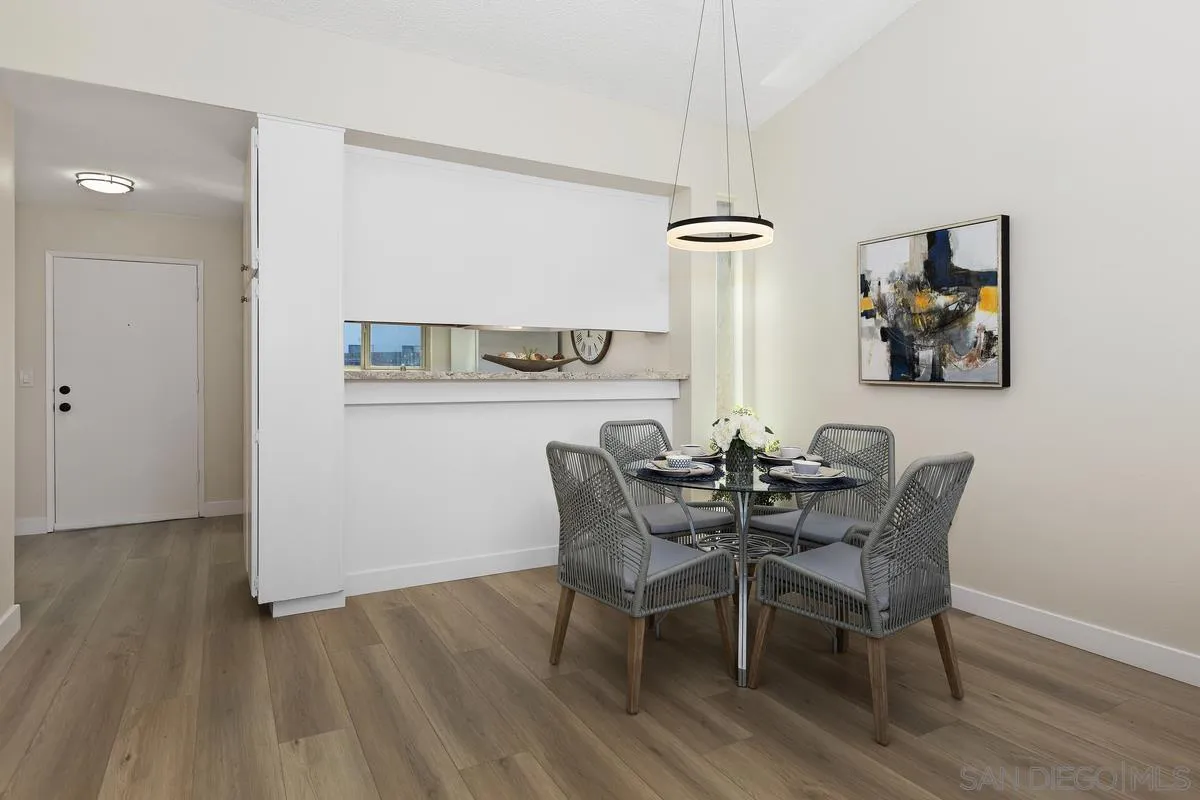 https://cdn.realtyfeed.com/cdn/127/250036940/db26161e707e4f0800e5621cc0c38918.webp