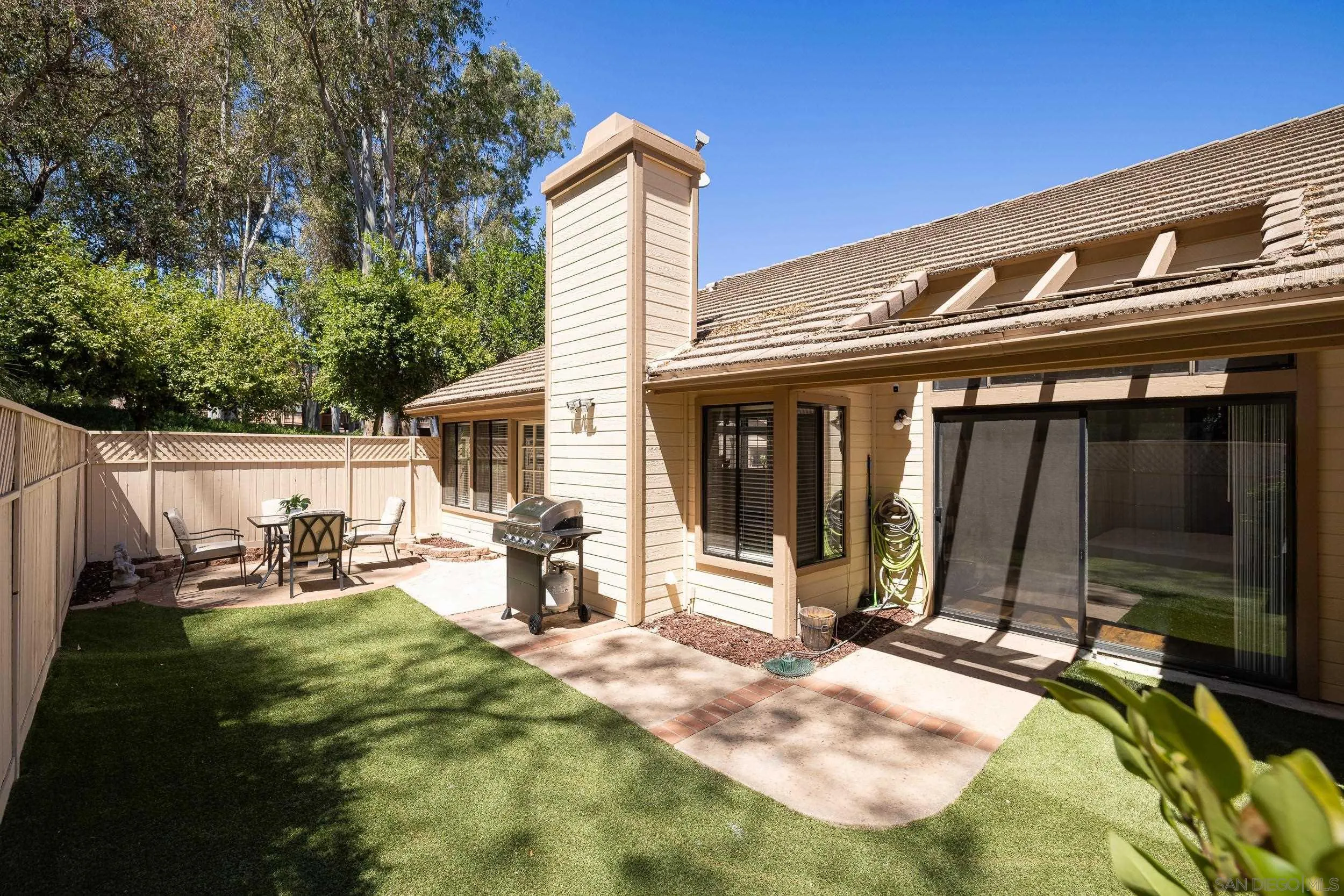 https://cdn.realtyfeed.com/cdn/127/250036941/5ebc69c842ccb1bed3f9c659cee47987.webp