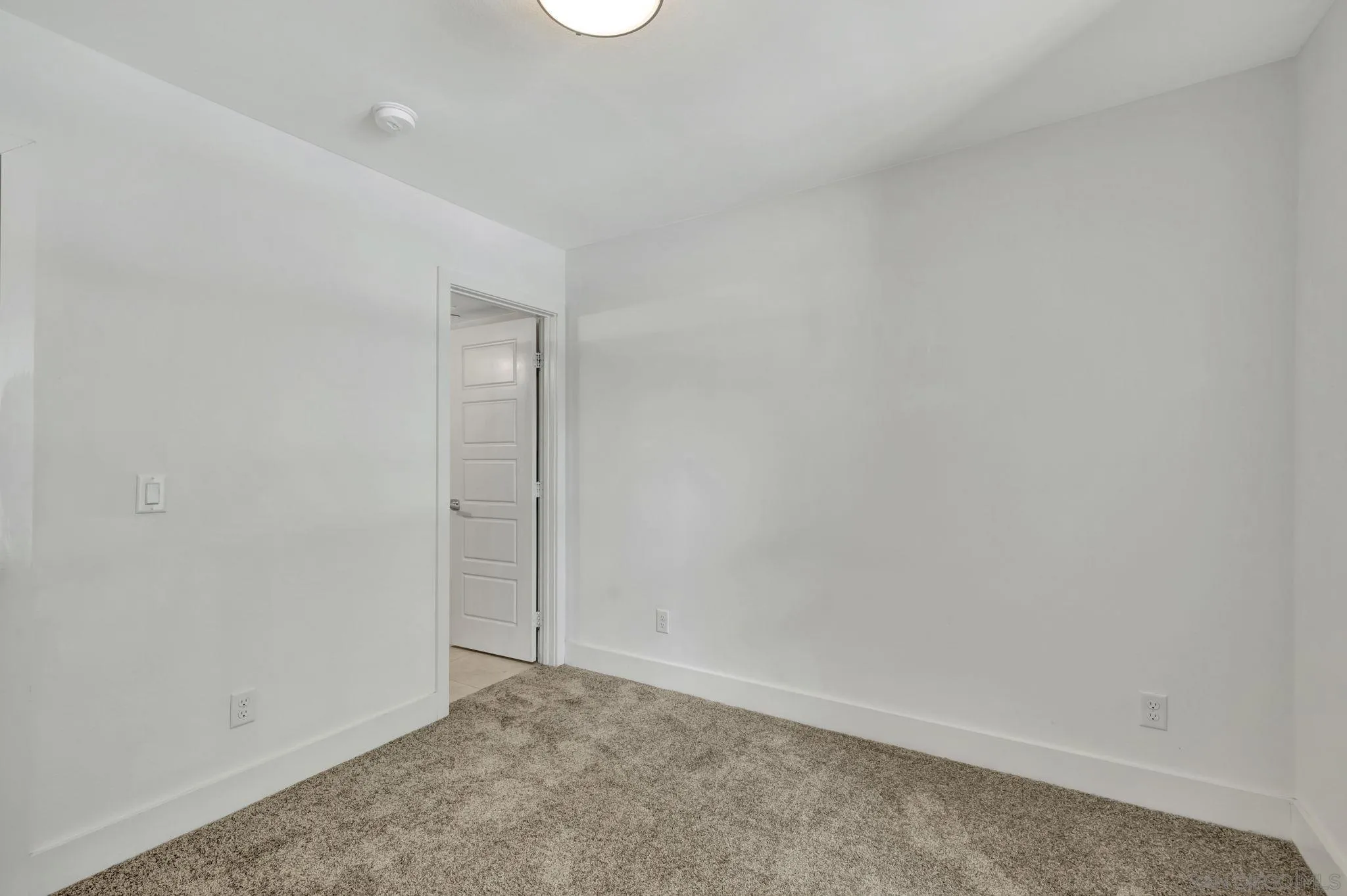 Photo #31: 250036942 Listing: Photo #31