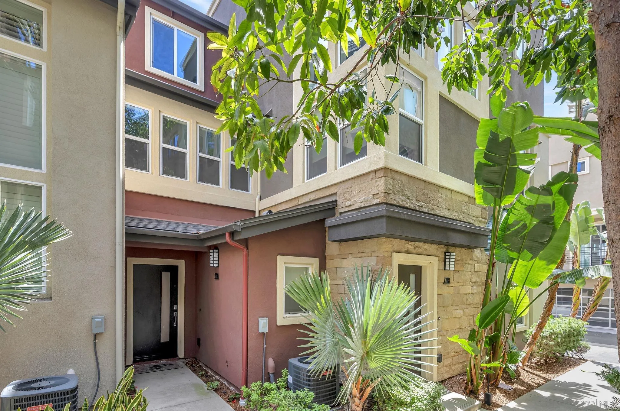 Photo #4: 250036942 Listing 