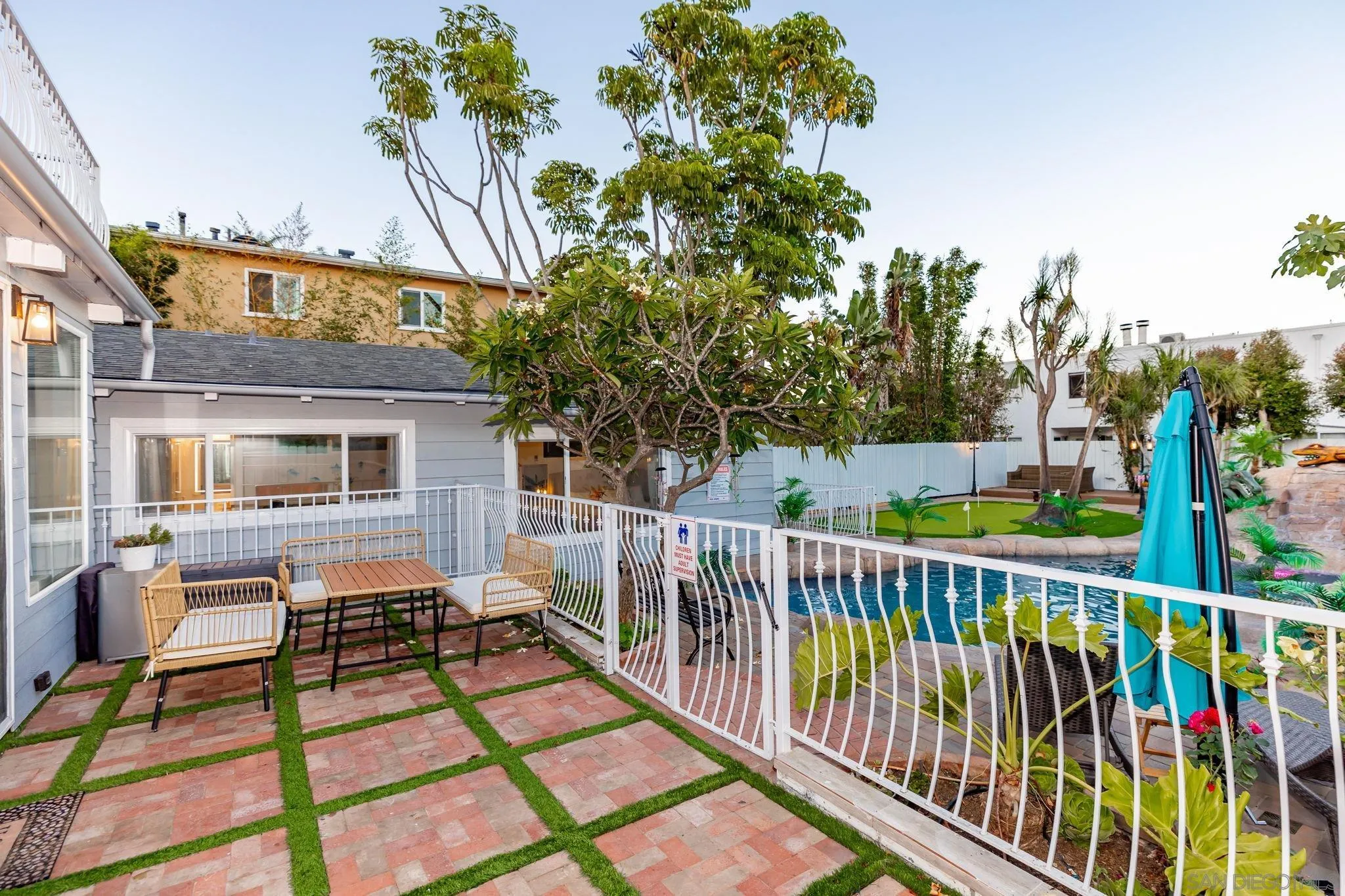 https://cdn.realtyfeed.com/cdn/127/250036944/1361d21d73fb57e86c141939c0a614c8.webp