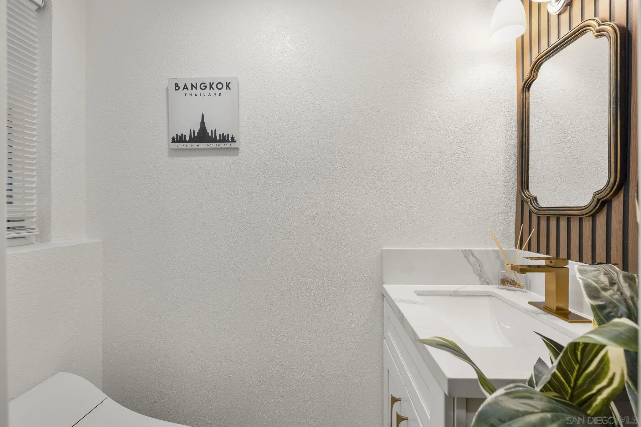 https://cdn.realtyfeed.com/cdn/127/250036944/8aa565585f0886d5cecba00e540410f7.webp