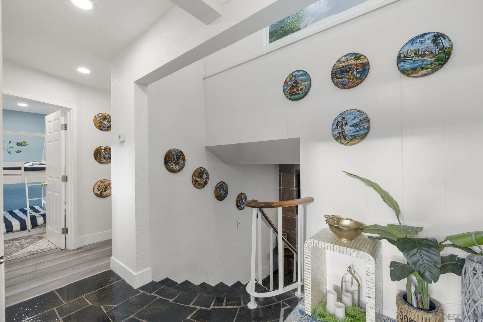 https://cdn.realtyfeed.com/cdn/127/250036944/c55afe879462488e9948073cd0682682.webp