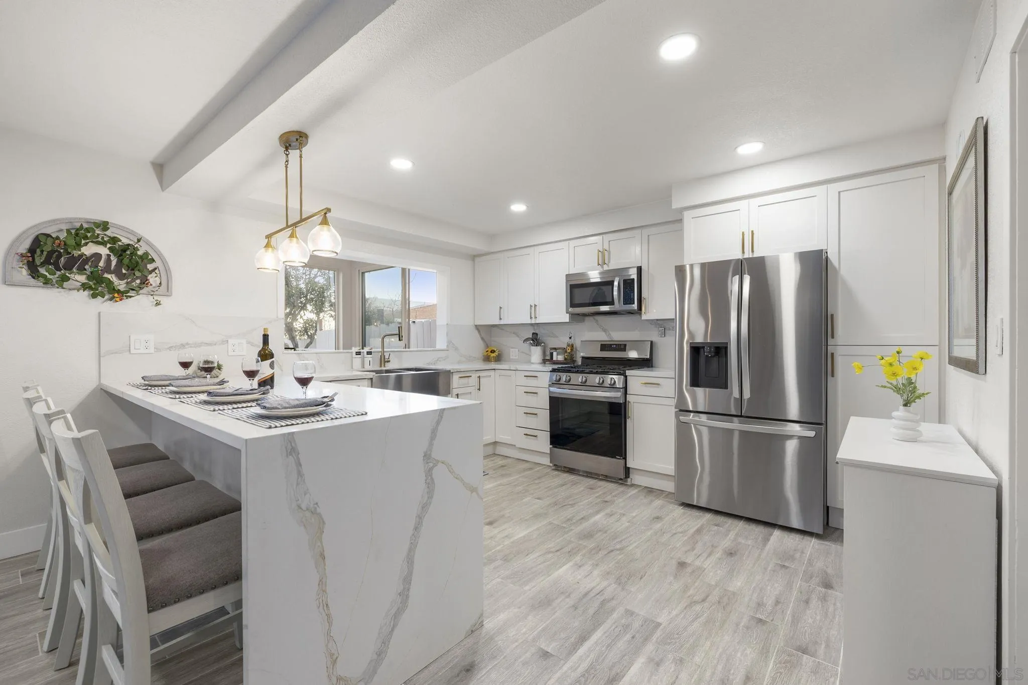 https://cdn.realtyfeed.com/cdn/127/250036944/c58560fc637376c6e08a6ea4320a7f65.webp