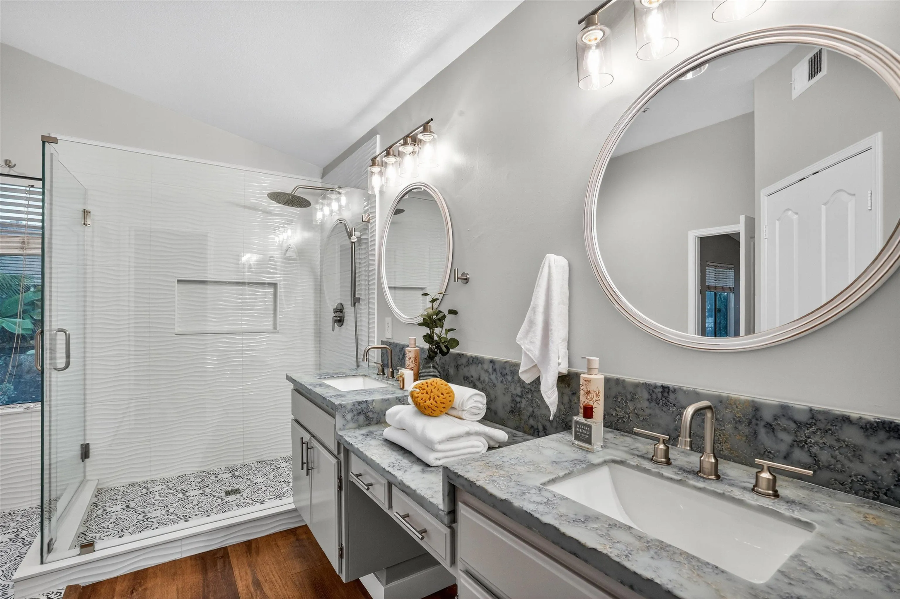 https://cdn.realtyfeed.com/cdn/127/250036945/44713b67c0b19d4580081a5cda8eb703.webp