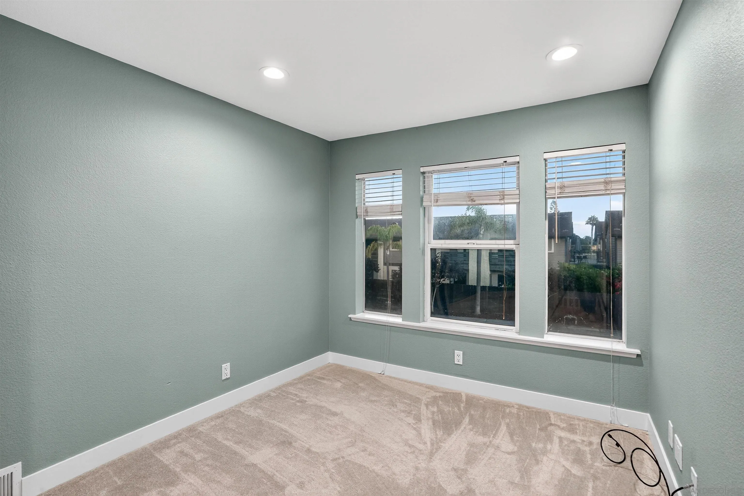 https://cdn.realtyfeed.com/cdn/127/250036945/813df57954acc704b40ca01541646a9c.webp