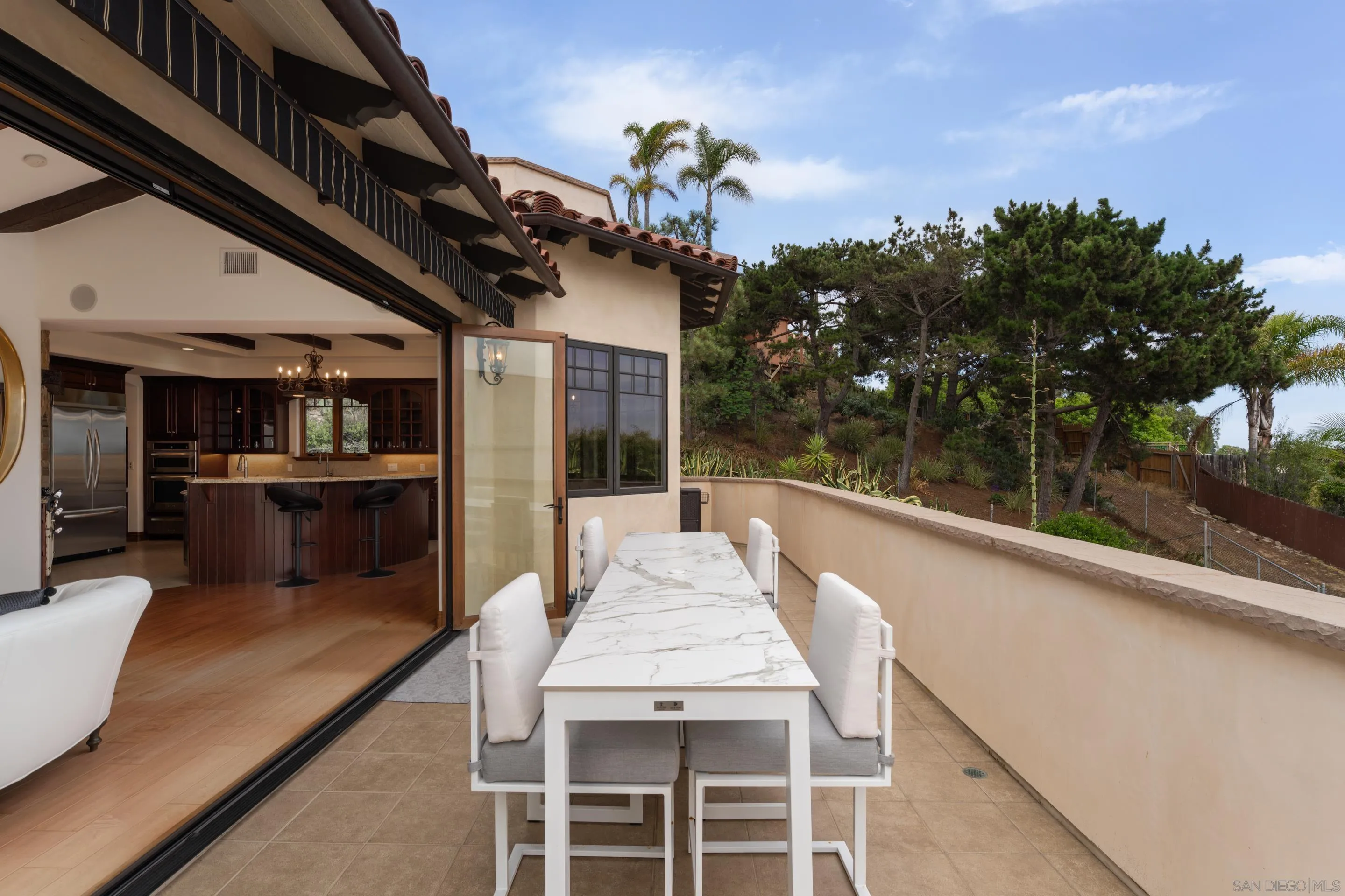 https://cdn.realtyfeed.com/cdn/127/250036946/74eabd32693e593cce5f6c08bb3ca672.webp