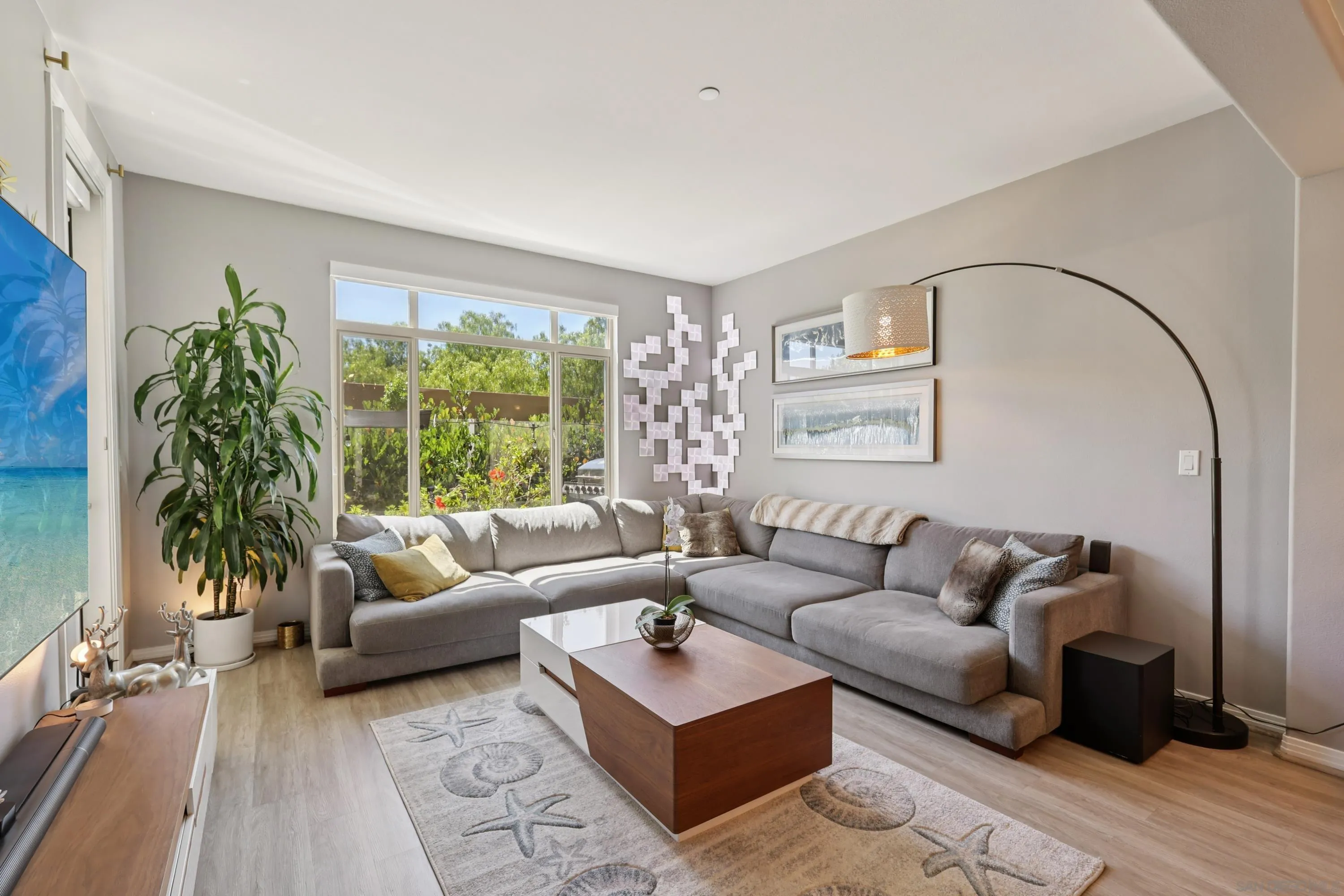 MLS: 250036947 Condo For Sale