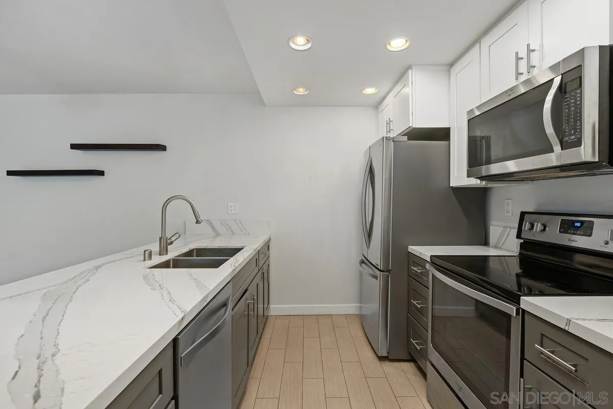 https://cdn.realtyfeed.com/cdn/127/250036949/1dc336d4b72cafc77d54fbca247d9198.webp