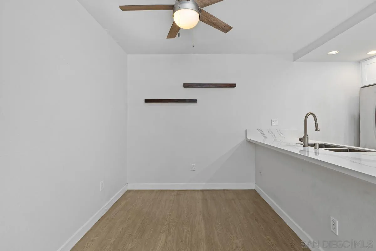 https://cdn.realtyfeed.com/cdn/127/250036949/5d9ee99b35f120b2c6e808d9ecf9841e.webp