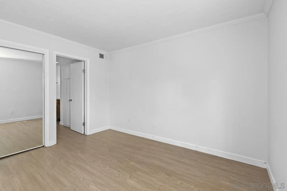 https://cdn.realtyfeed.com/cdn/127/250036949/b76e6d4542ef55f70b5fc5f68e9a46d1.webp