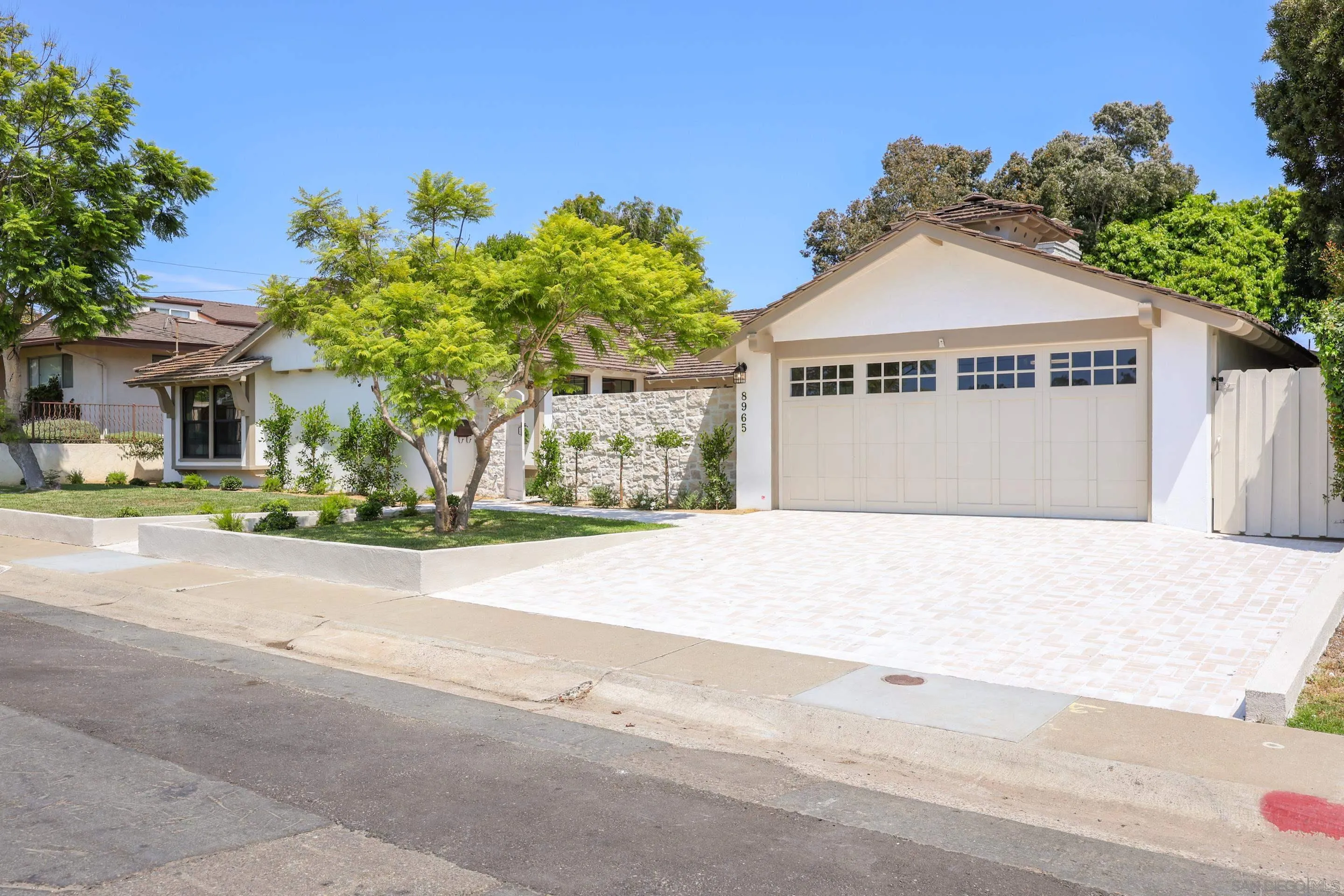 https://cdn.realtyfeed.com/cdn/127/250036950/9c6b3f385ac217410cabc9a4a47f4667.webp