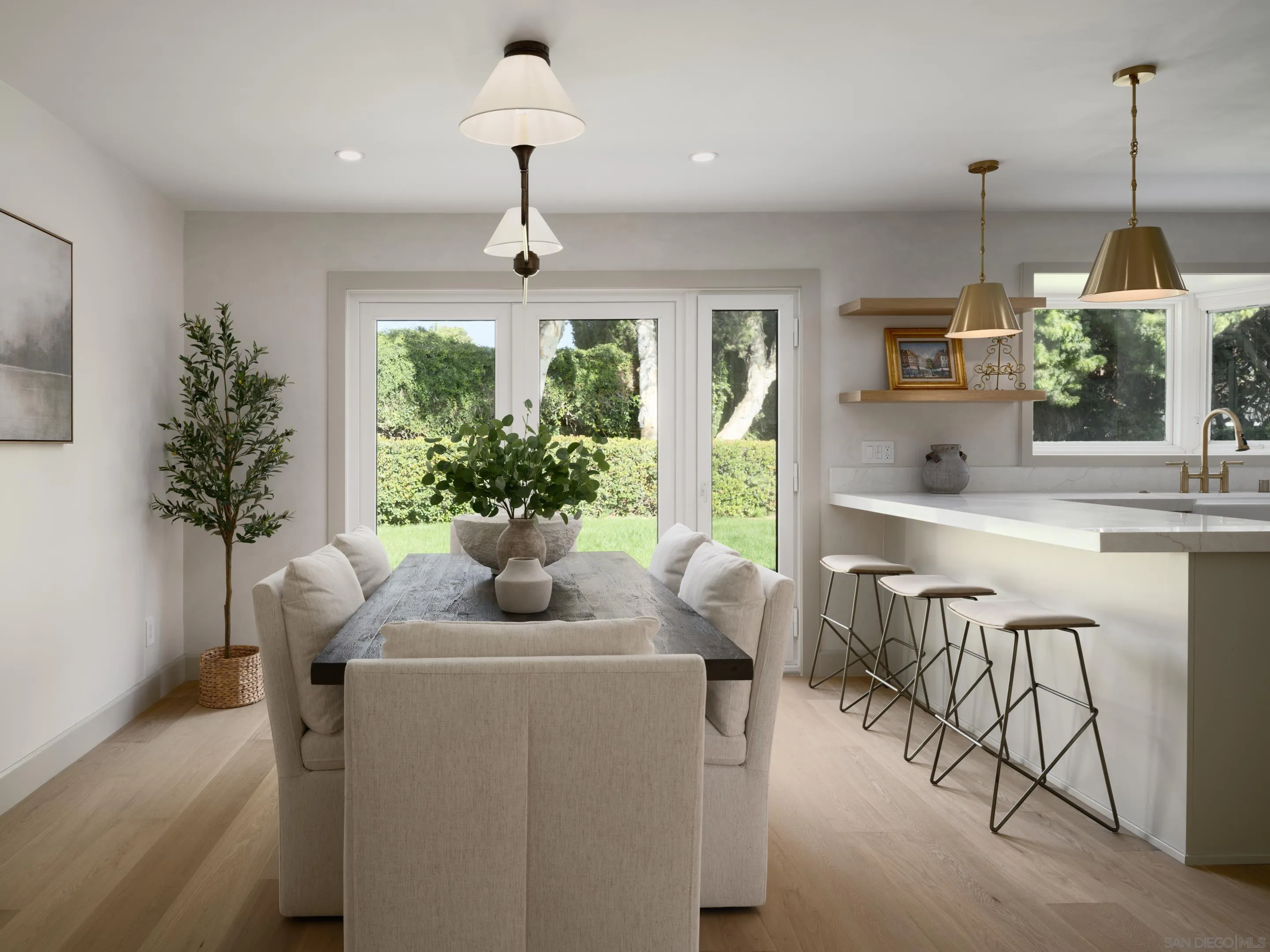 https://cdn.realtyfeed.com/cdn/127/250036950/bd4b7720645617aafe0e6e6bbb6d8235.webp