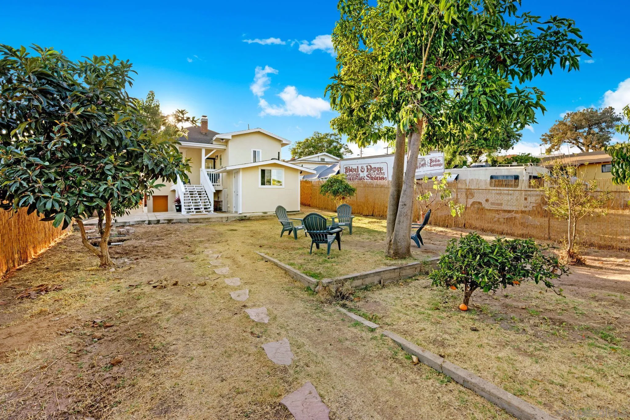 https://cdn.realtyfeed.com/cdn/127/250036951/ebca54dc87f7062895502b26d6b2ffd7.webp