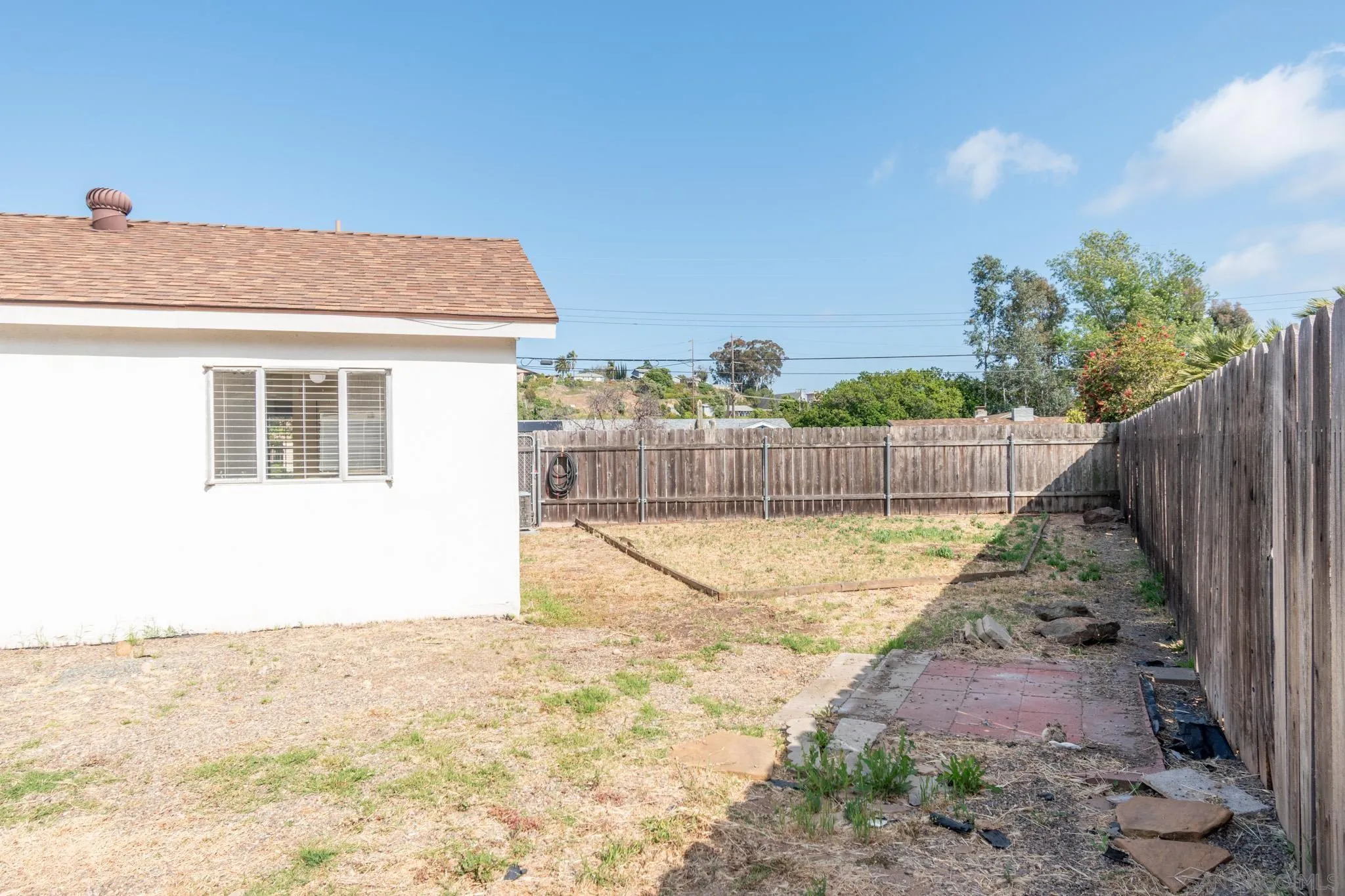 https://cdn.realtyfeed.com/cdn/127/250036953/cdf7f9584adec6becc7df5caaf7d2089.webp