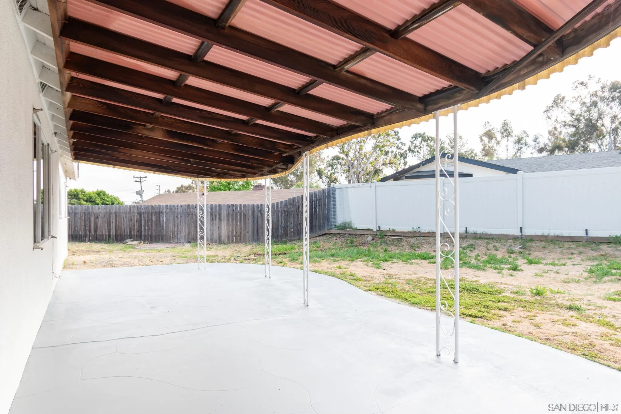 https://cdn.realtyfeed.com/cdn/127/250036953/d08892ddf7b722699b8bd2ed833ccad8.webp