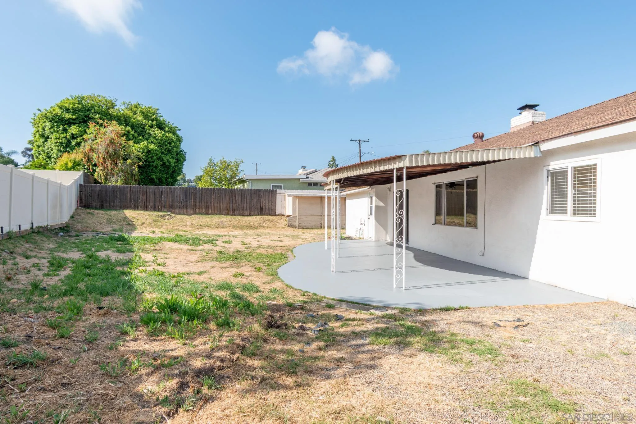 https://cdn.realtyfeed.com/cdn/127/250036953/fc8ab9a9852fac9a48c381231a991370.webp