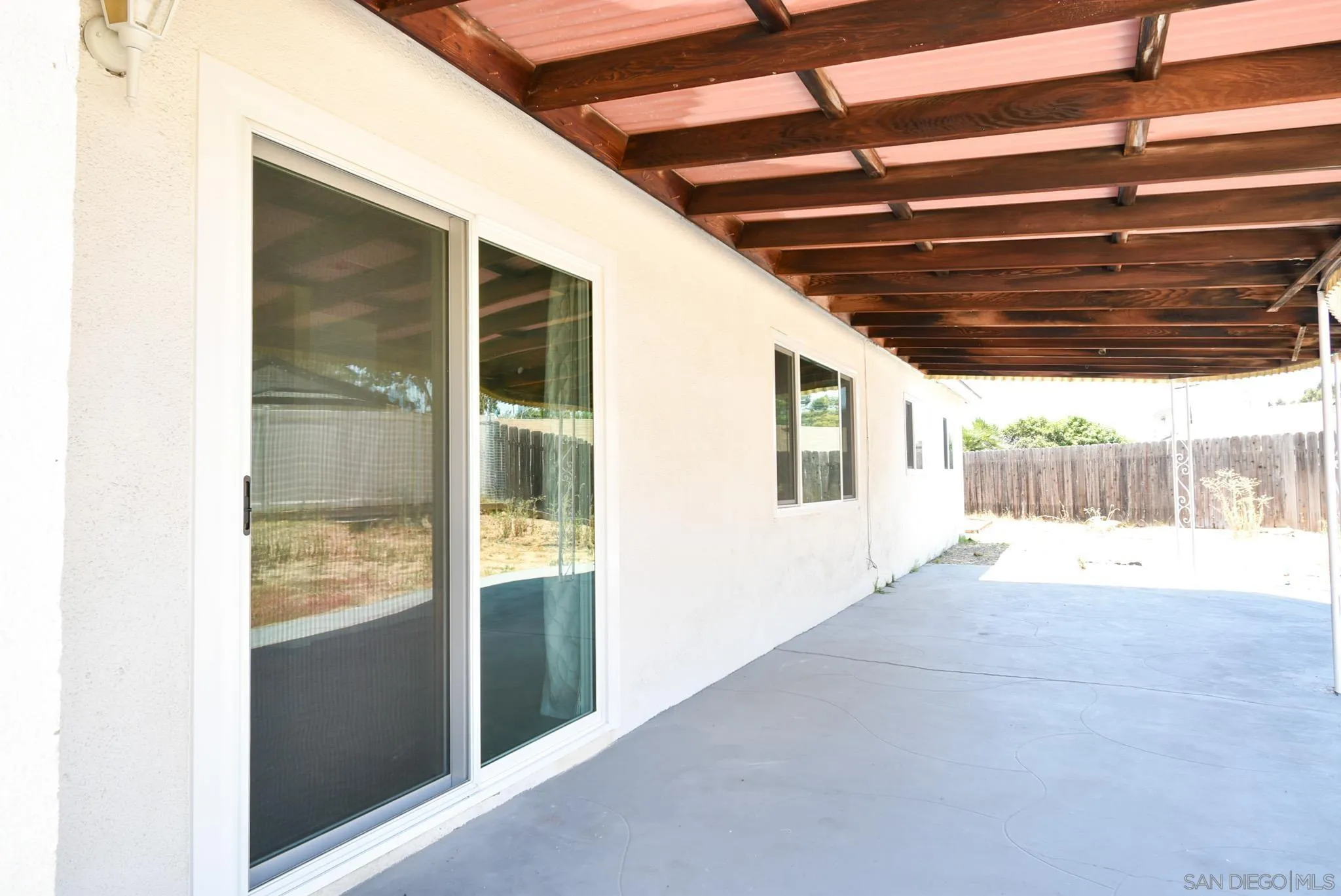 https://cdn.realtyfeed.com/cdn/127/250036953/fea83987d68e1e996058c9f03d691efd.webp