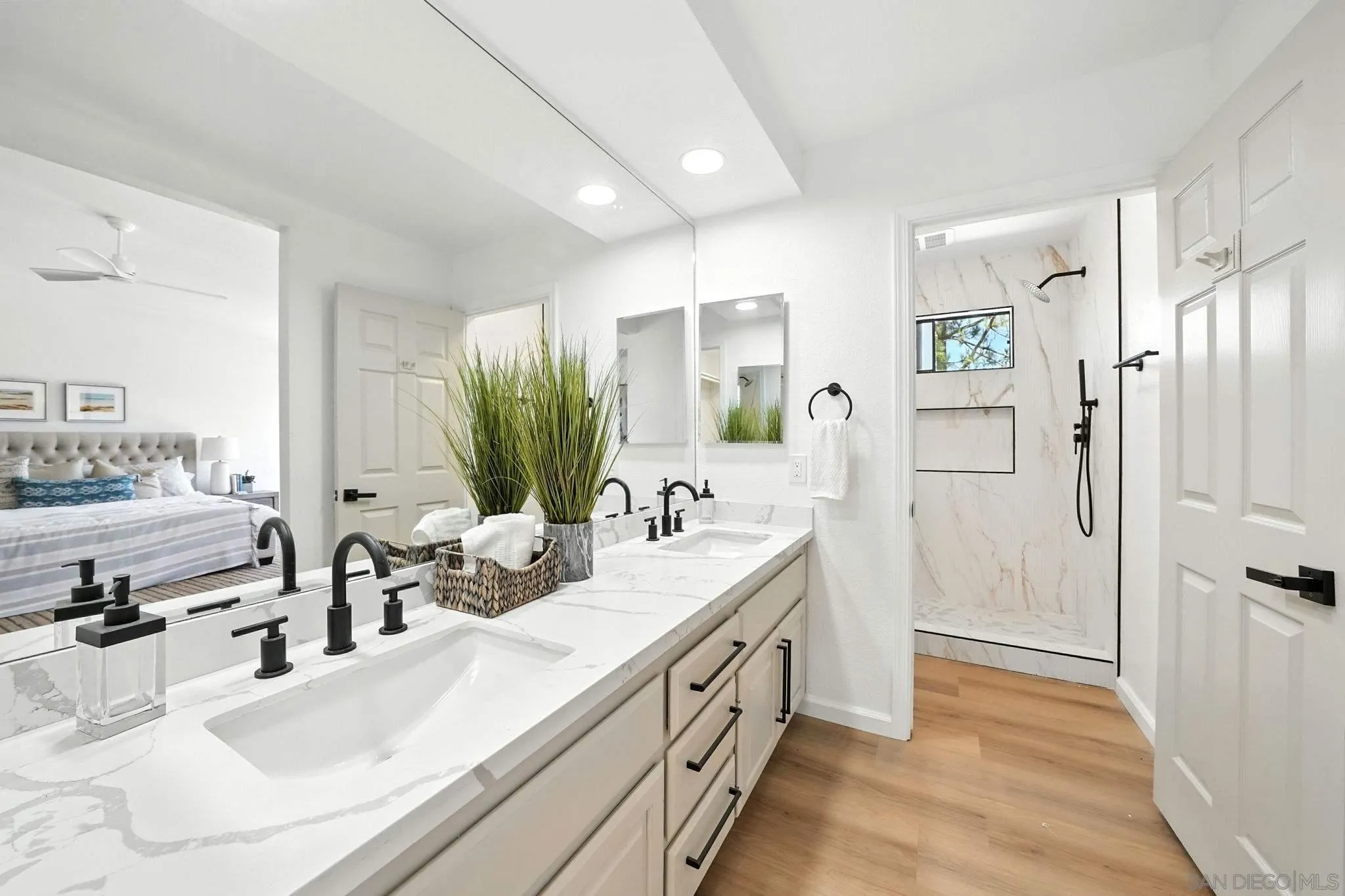 https://cdn.realtyfeed.com/cdn/127/250036955/69386895144d1237b39f9ac53fc75ce1.webp