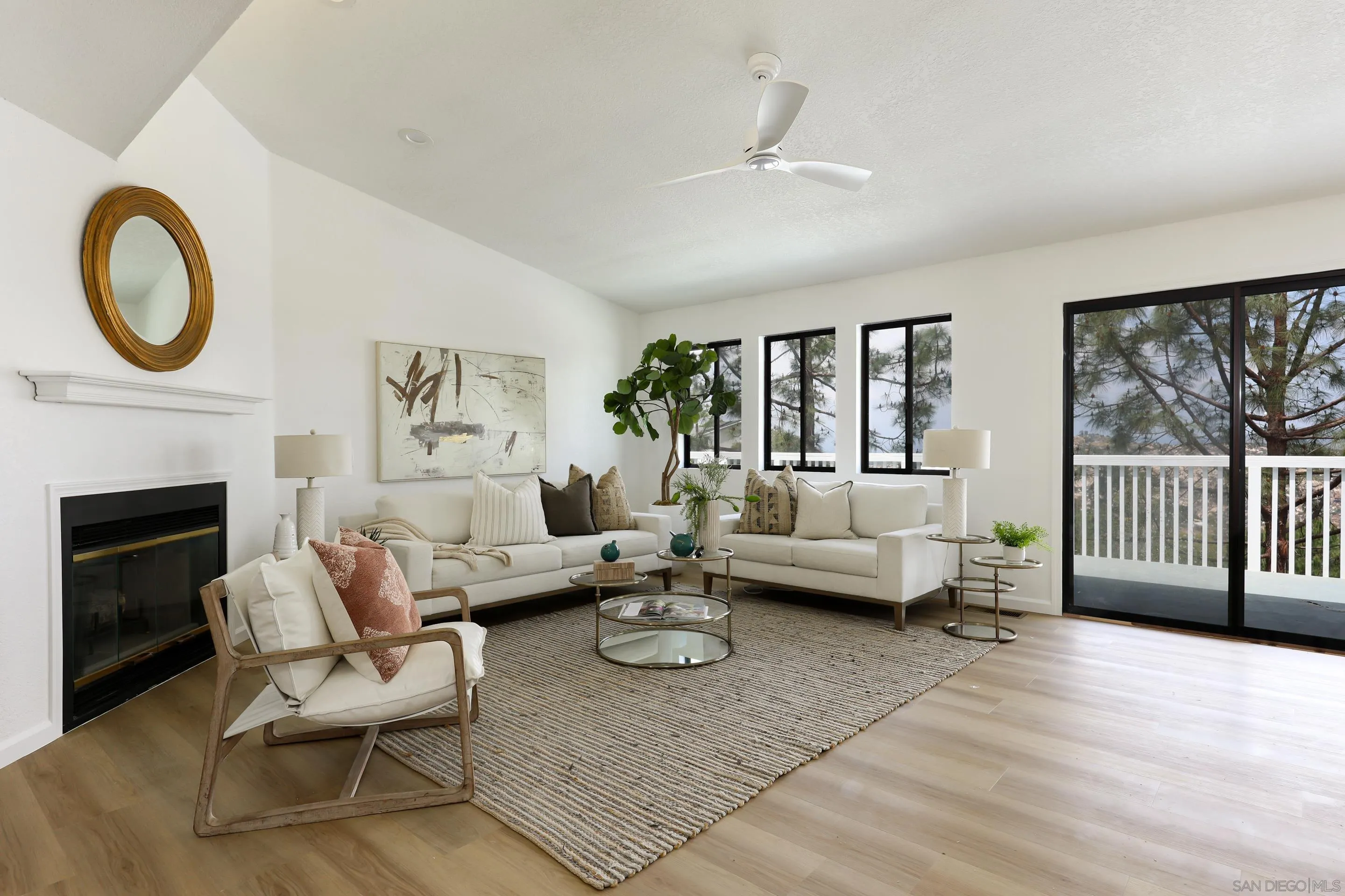 https://cdn.realtyfeed.com/cdn/127/250036955/69813bbbcce8cb82e323aaecb4c4bde2.webp