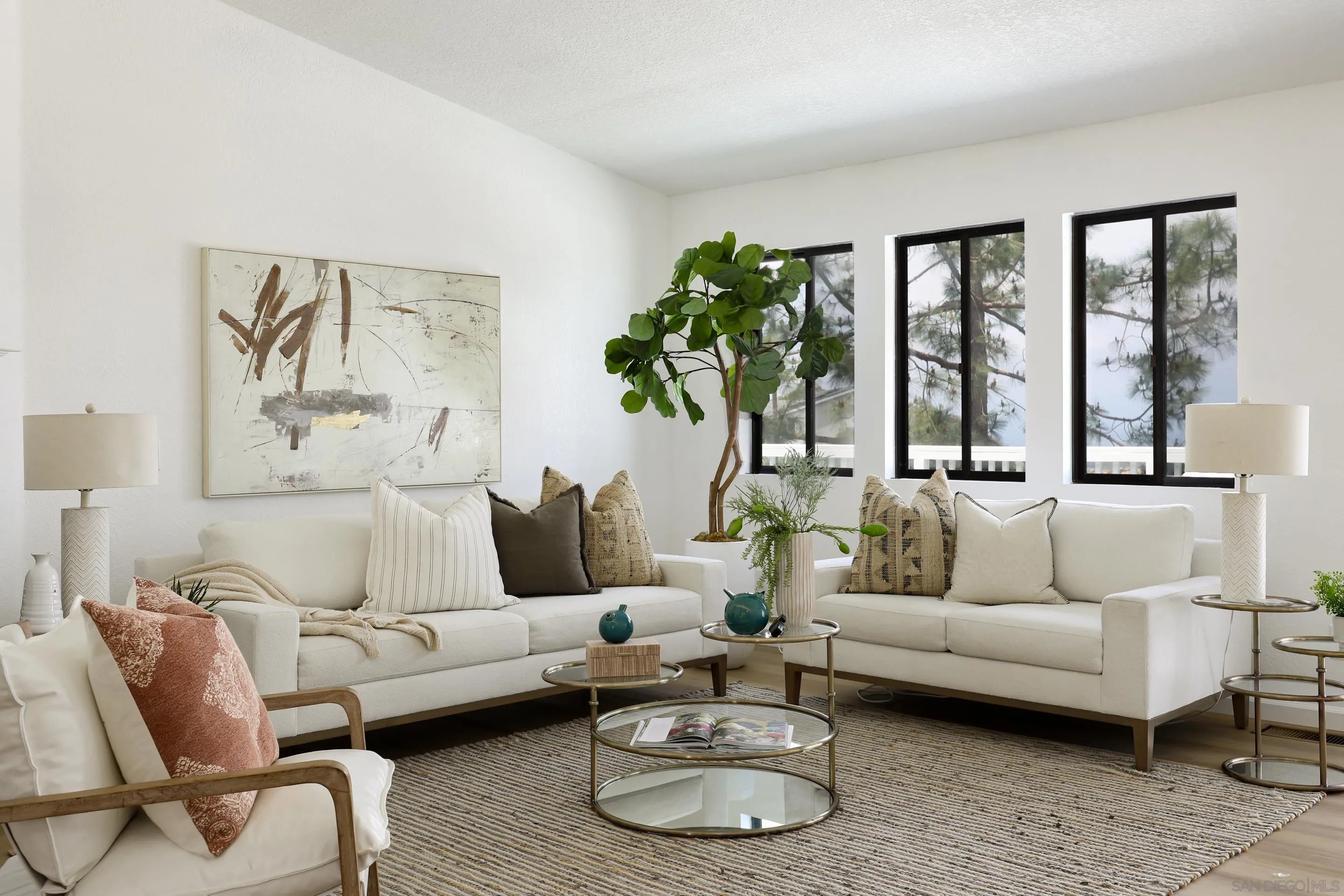 https://cdn.realtyfeed.com/cdn/127/250036955/d8b9d2177a9594a27b119f67bfb18783.webp