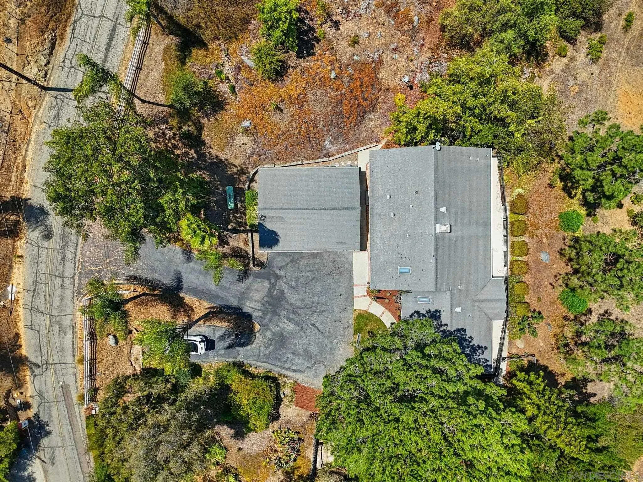 https://cdn.realtyfeed.com/cdn/127/250036955/f7ae613954163ec7ba8d78b8ef97f087.webp