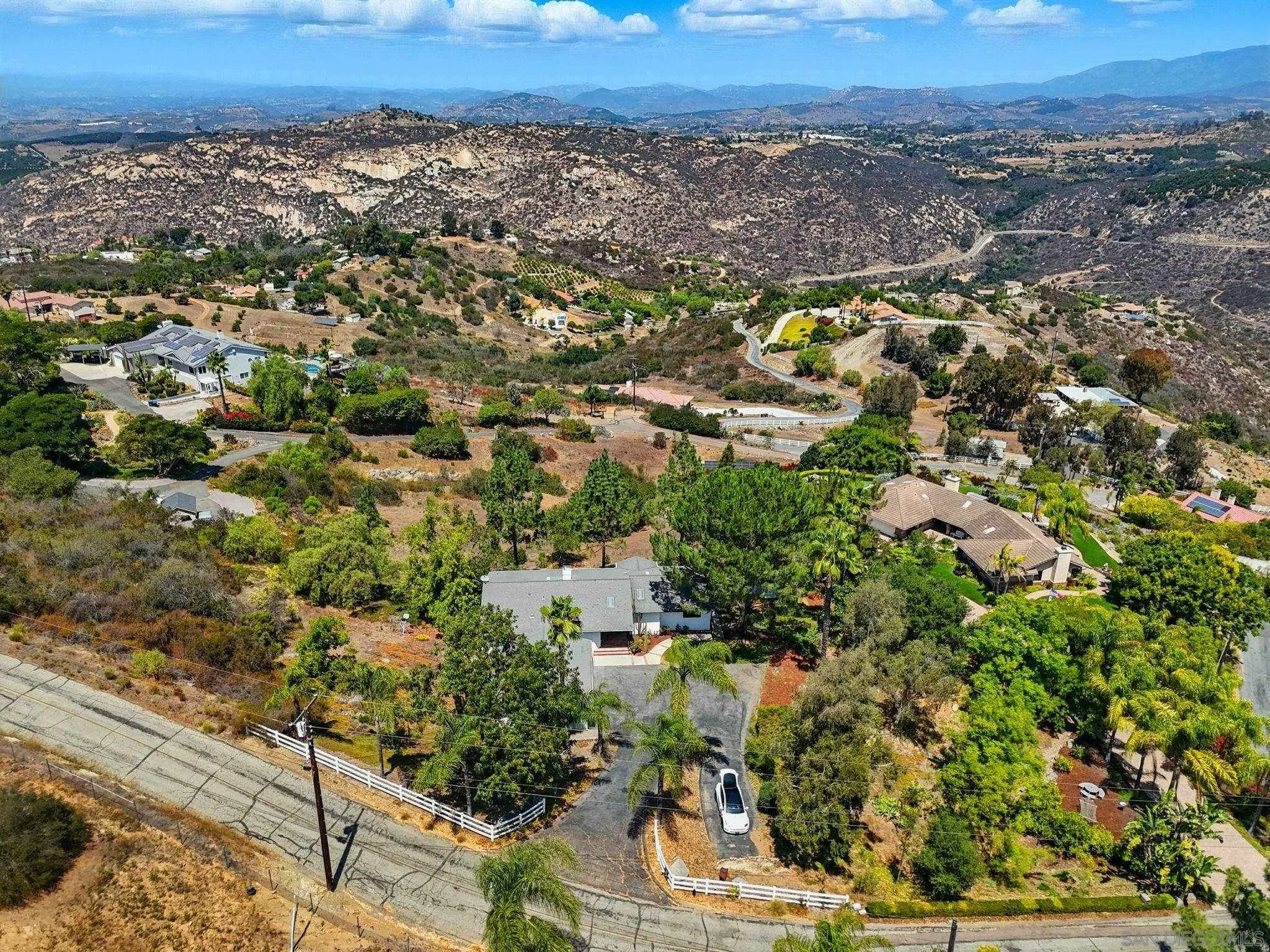https://cdn.realtyfeed.com/cdn/127/250036955/f7d8ea249395373fece64c9ed5146543.webp