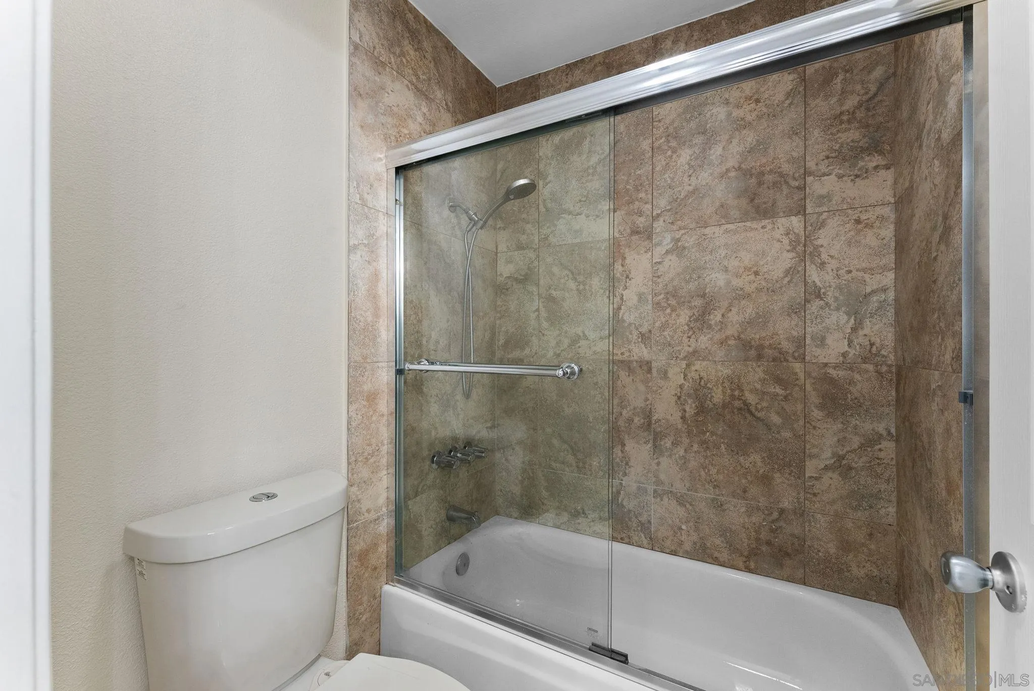 https://cdn.realtyfeed.com/cdn/127/250036956/0e7372715521ab3e275cea68206c4acf.webp