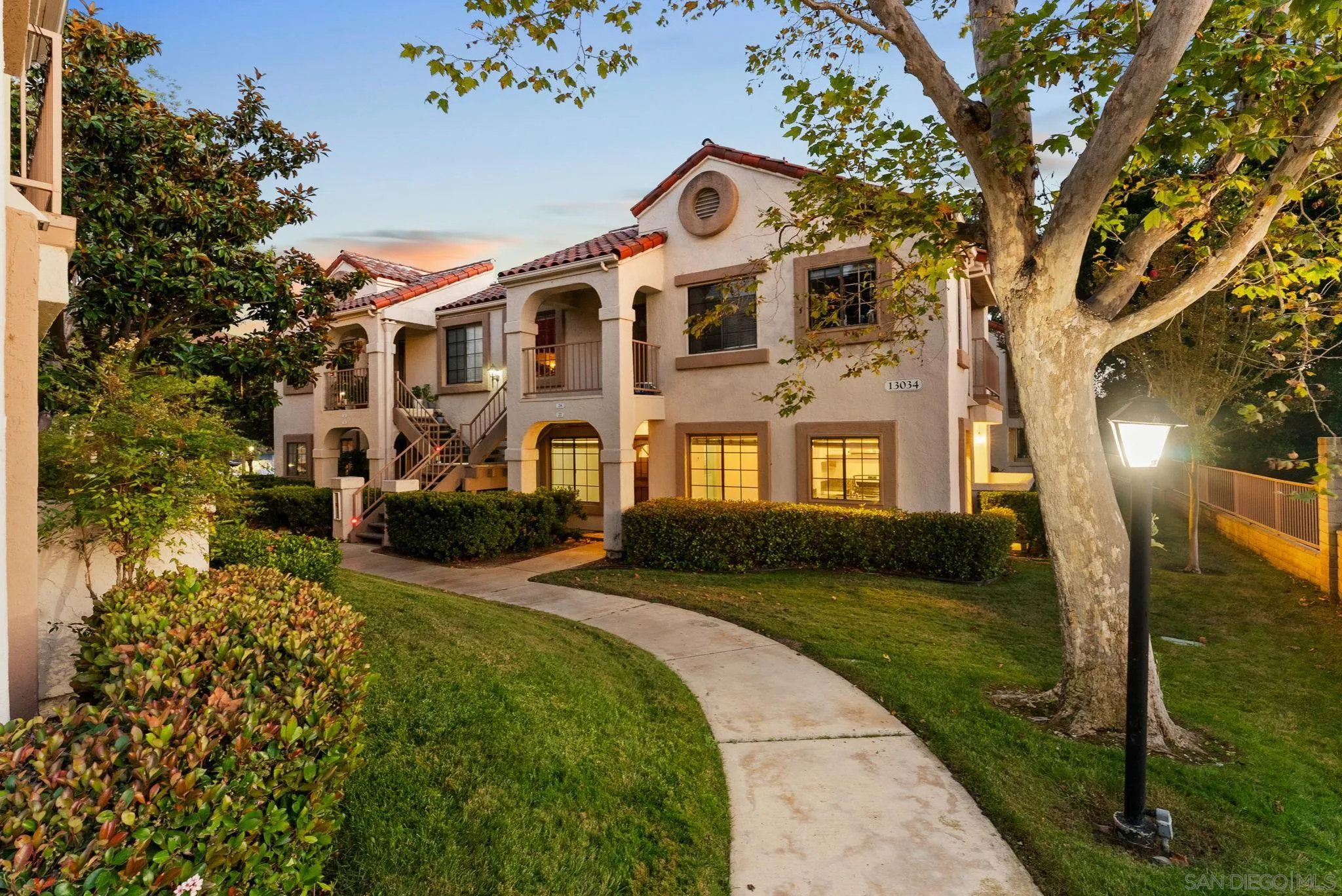 https://cdn.realtyfeed.com/cdn/127/250036956/2cc6ed41820de863e8b19cc6eca8ad74.webp